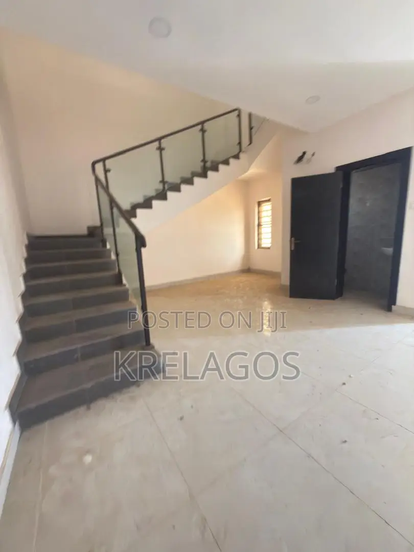 4bdrm Duplex in Abraham Adesanya Estate for rent in Abraham Adesanya Estate