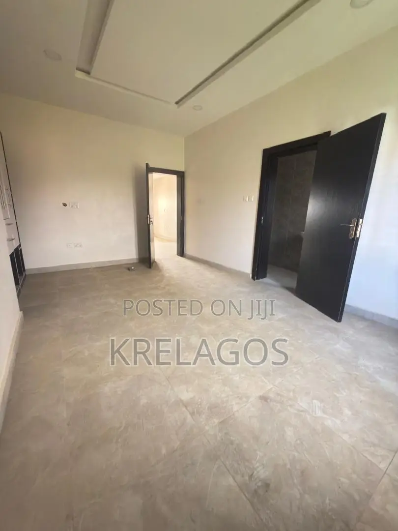 4bdrm Duplex in Abraham Adesanya Estate for rent in Abraham Adesanya Estate