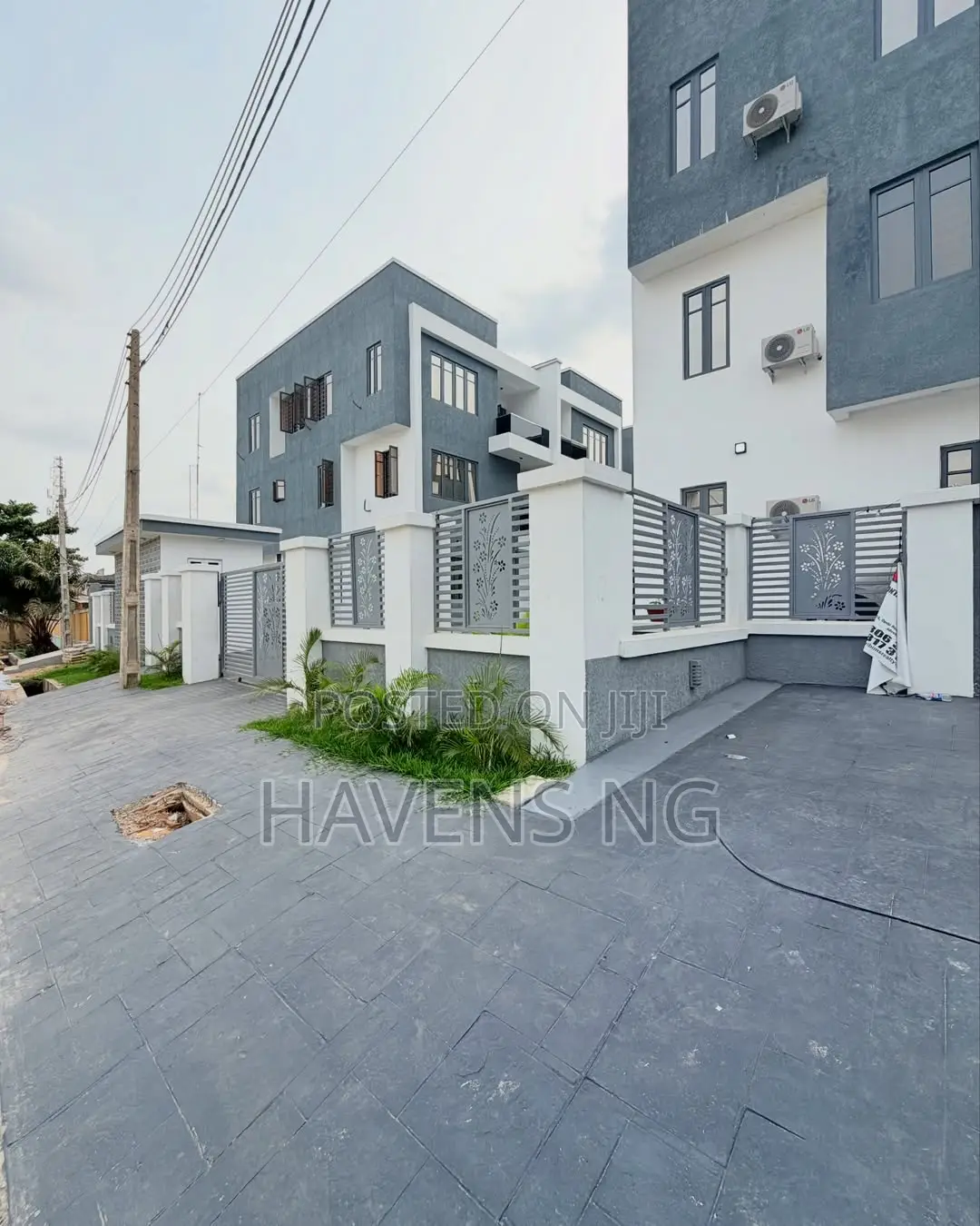 4bdrm Duplex in LSDPC Maryland Estate for sale in LSDPC Maryland Estate