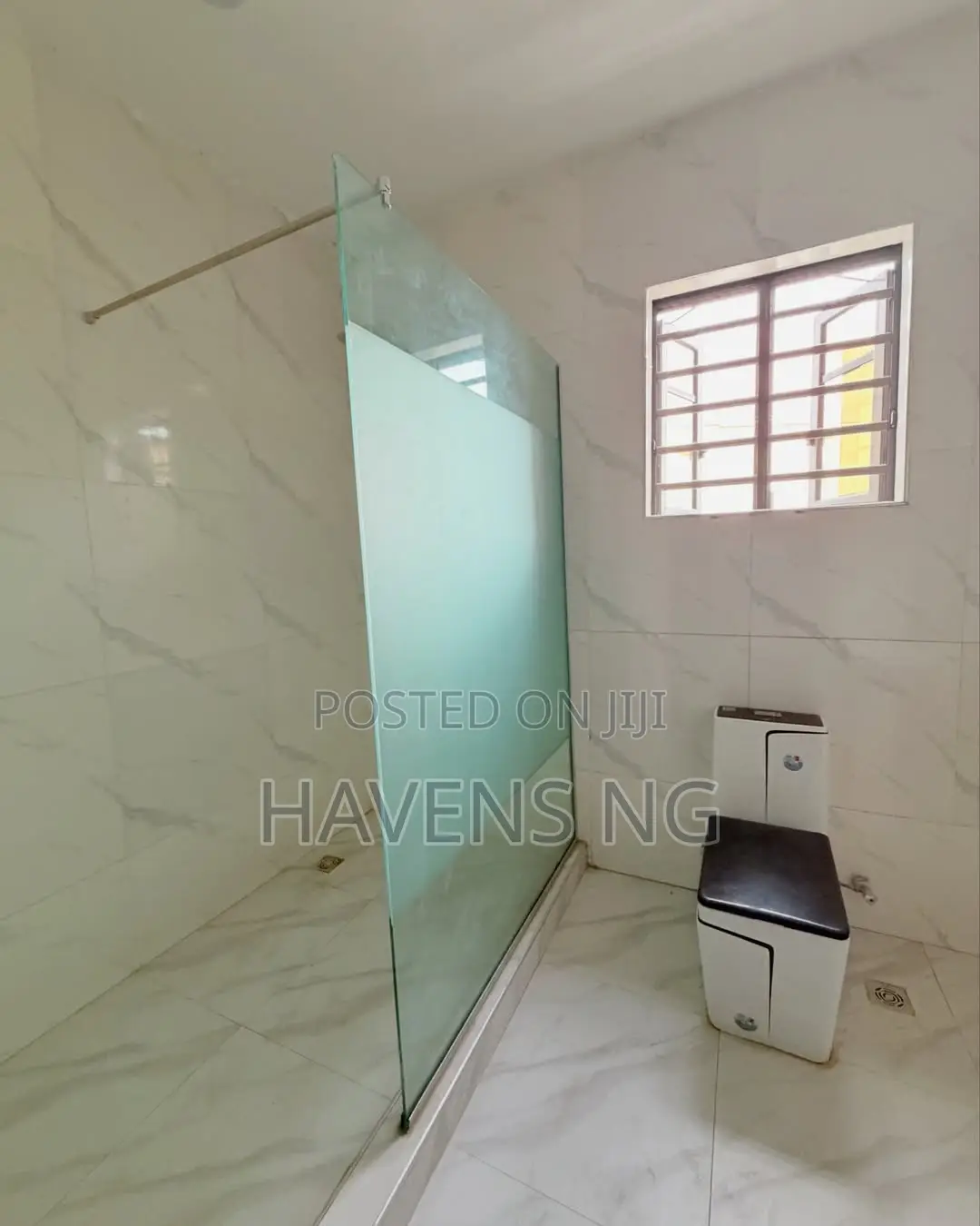 4bdrm Duplex in LSDPC Maryland Estate for sale in LSDPC Maryland Estate