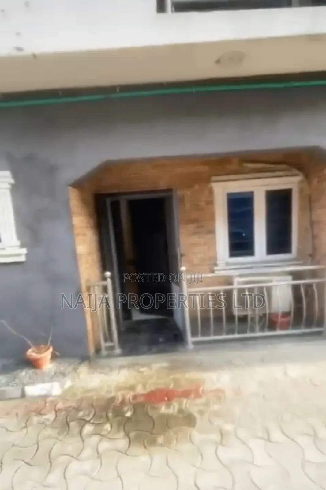 2bdrm Apartment in Orchid Rd, Ikota for rent in Ikota
