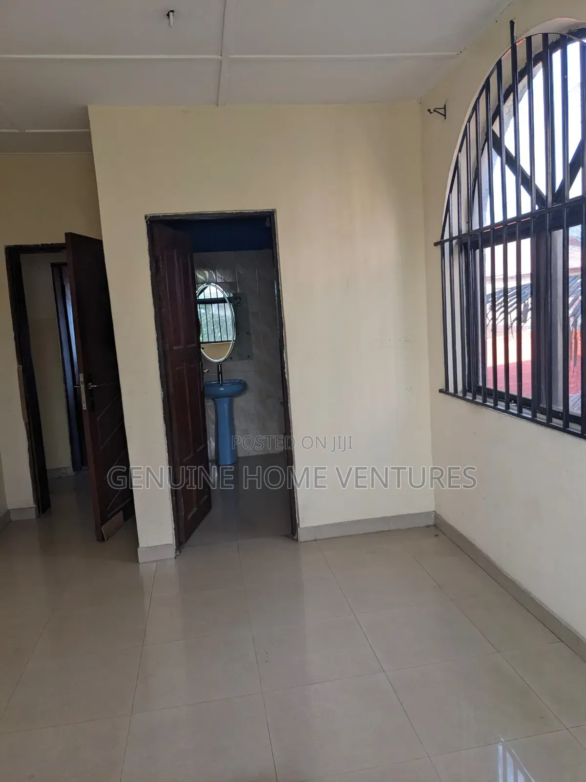 1bdrm Apartment in Agungi for rent in Agungi