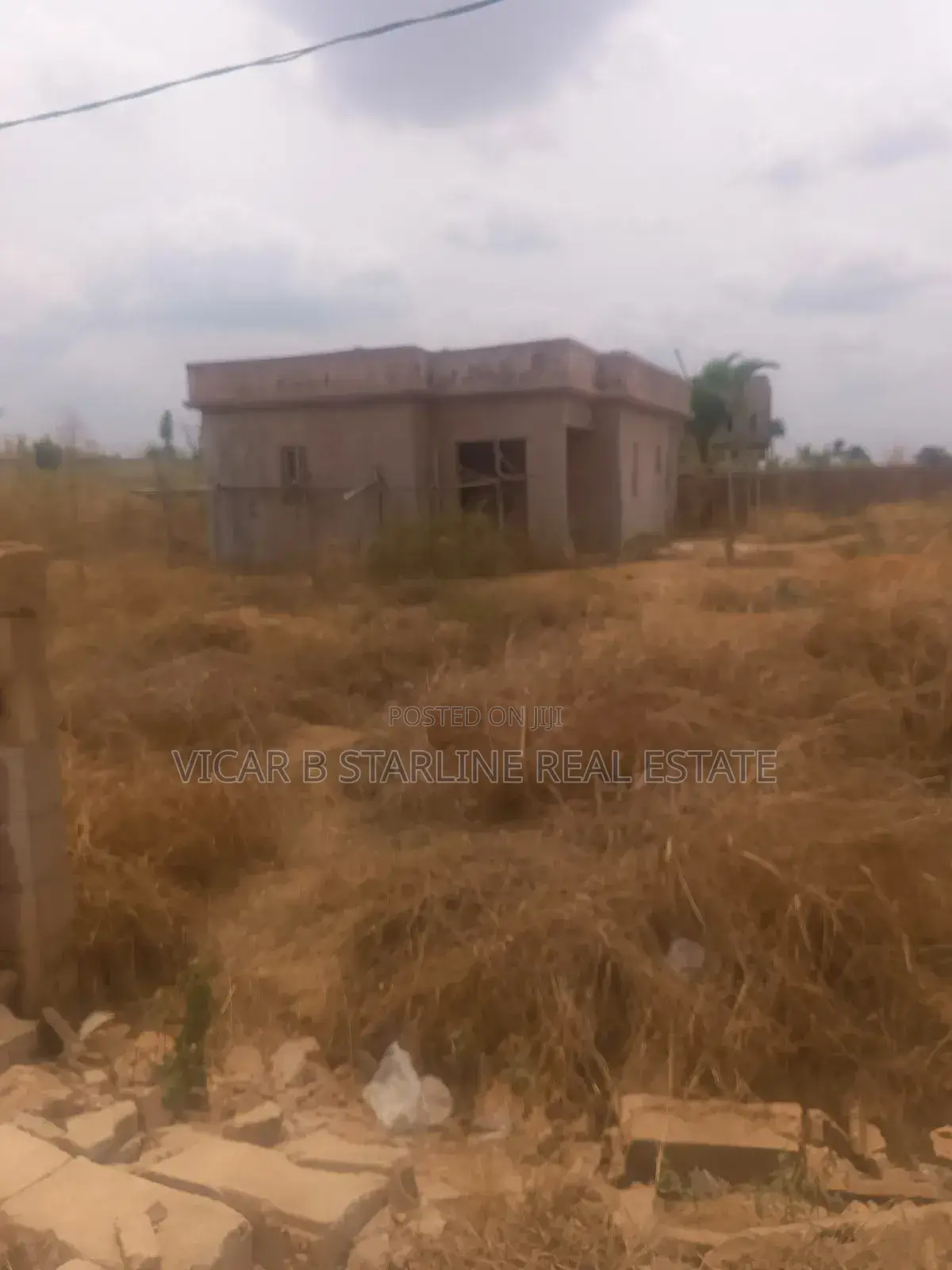 A Building on 3 Plots of Land at Centinary City, Abakaliki for Sale in Abakaliki