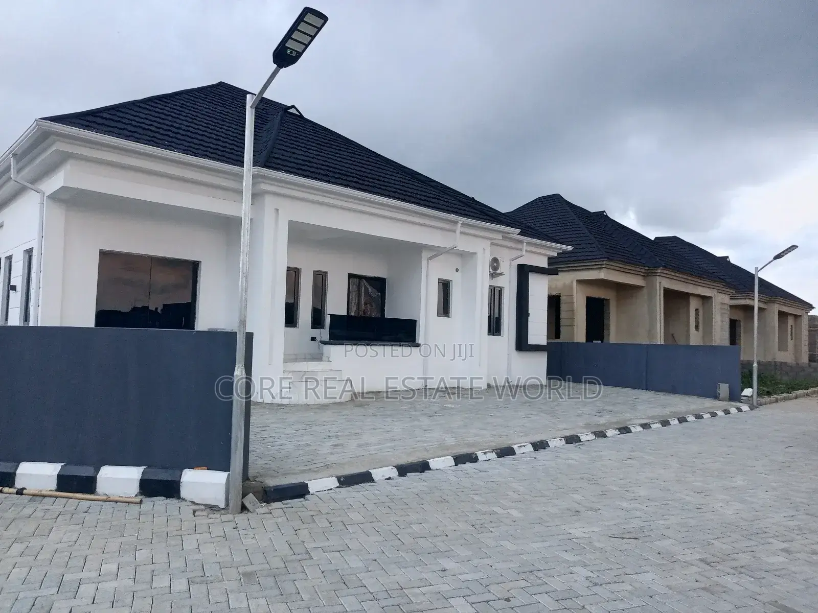 3bdrm Bungalow in Elerangbe for sale in Elerangbe
