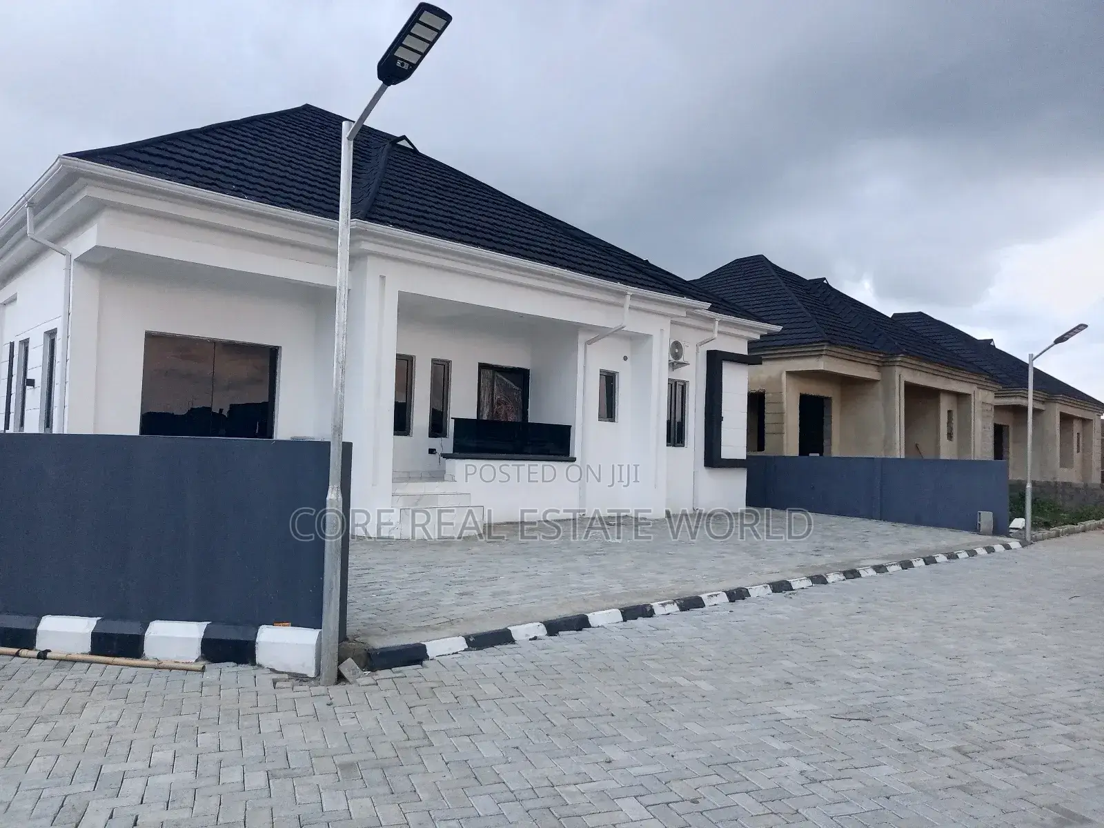 3bdrm Bungalow in Elerangbe for sale in Elerangbe