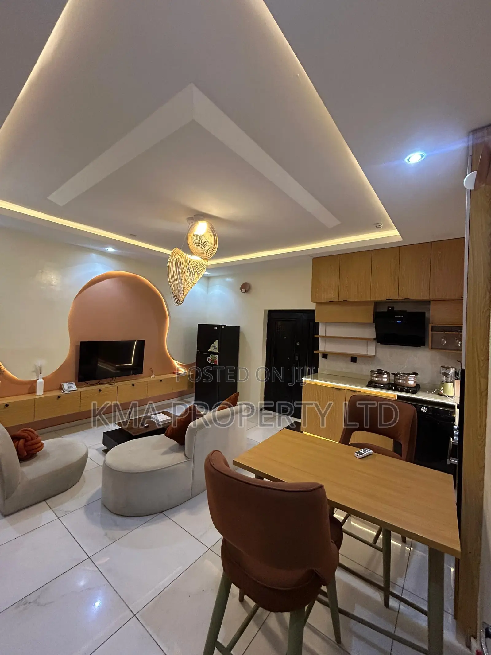 Luxurious 2 Bedroom Apartment With Pool and Gym in Victoria Island Extension