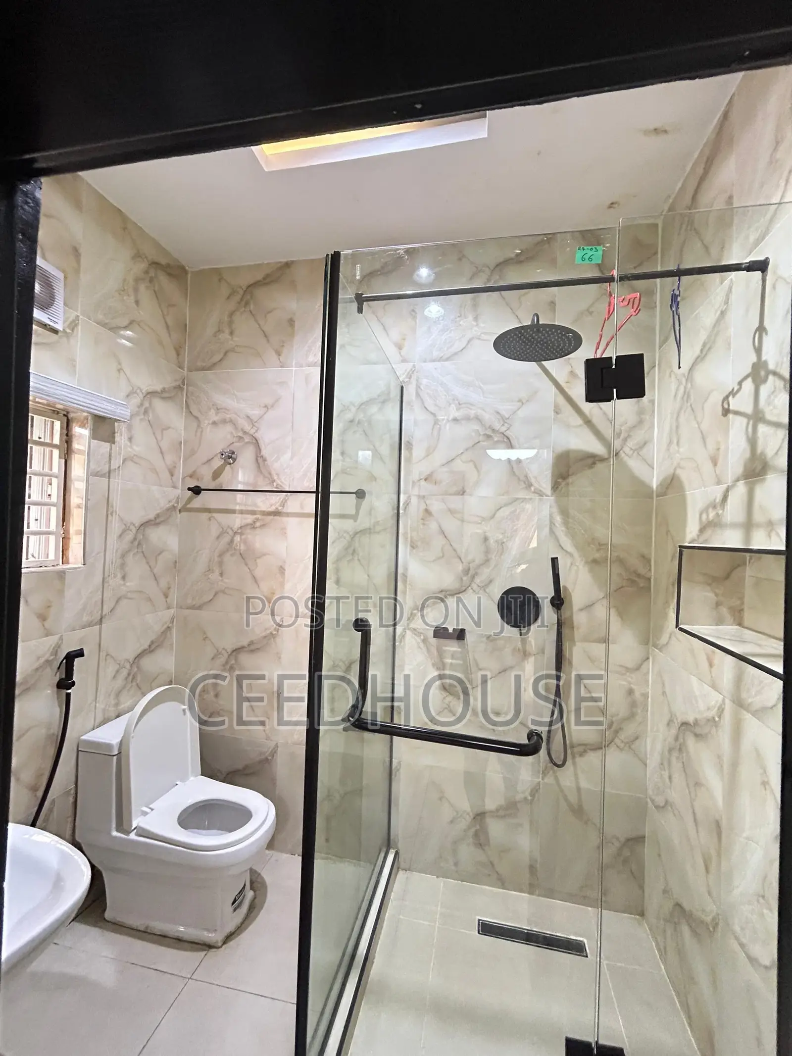 Luxurious 2 Bedroom Apartment With Pool and Gym in Victoria Island Extension