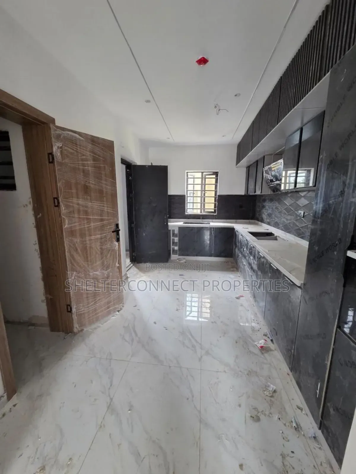 3bdrm Apartment in Ikeja GRA for sale in Ikeja GRA