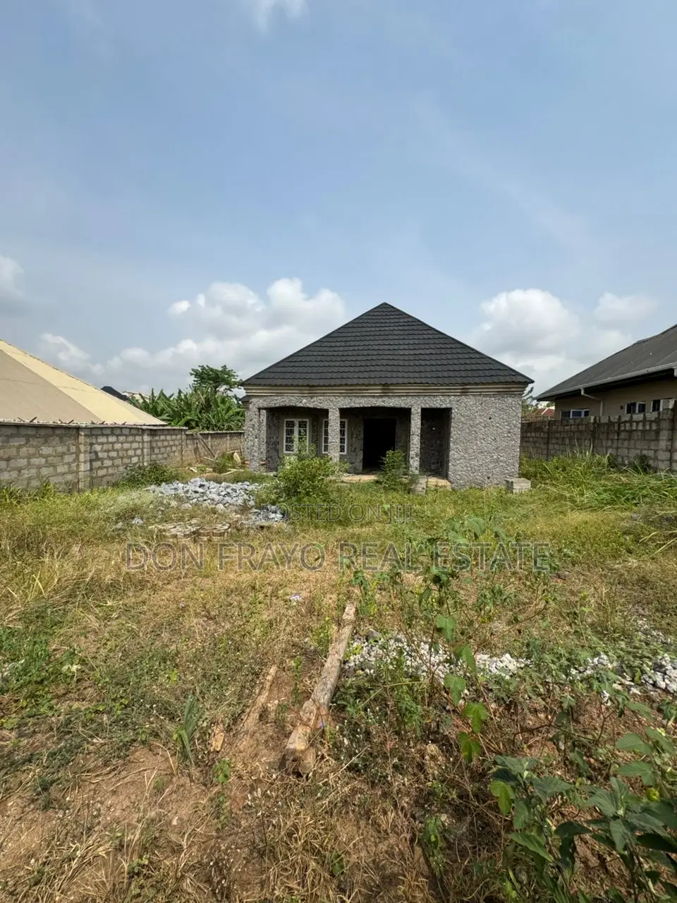 2bdrm Bungalow in Sheu Ologuneru for sale in Ologuneru