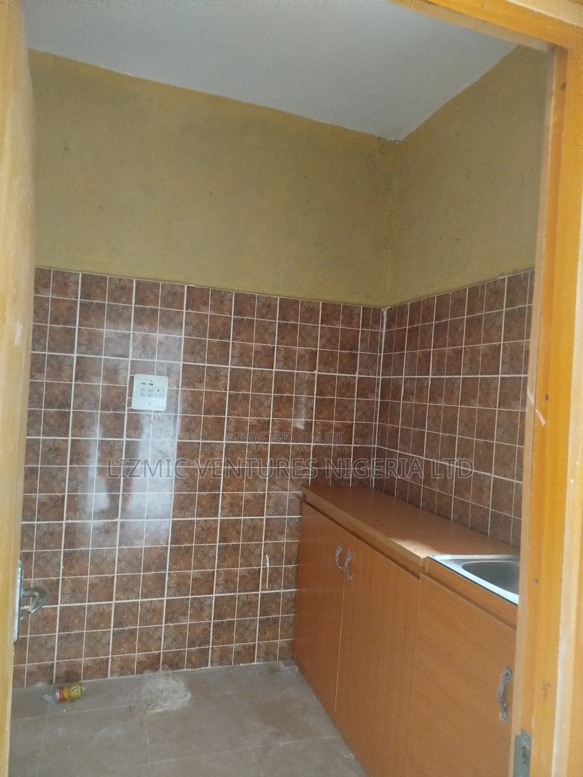 Furnished Mini Flat in Isuti, Igando / Ikotun/Igando for rent in Igando / Ikotun/Igando