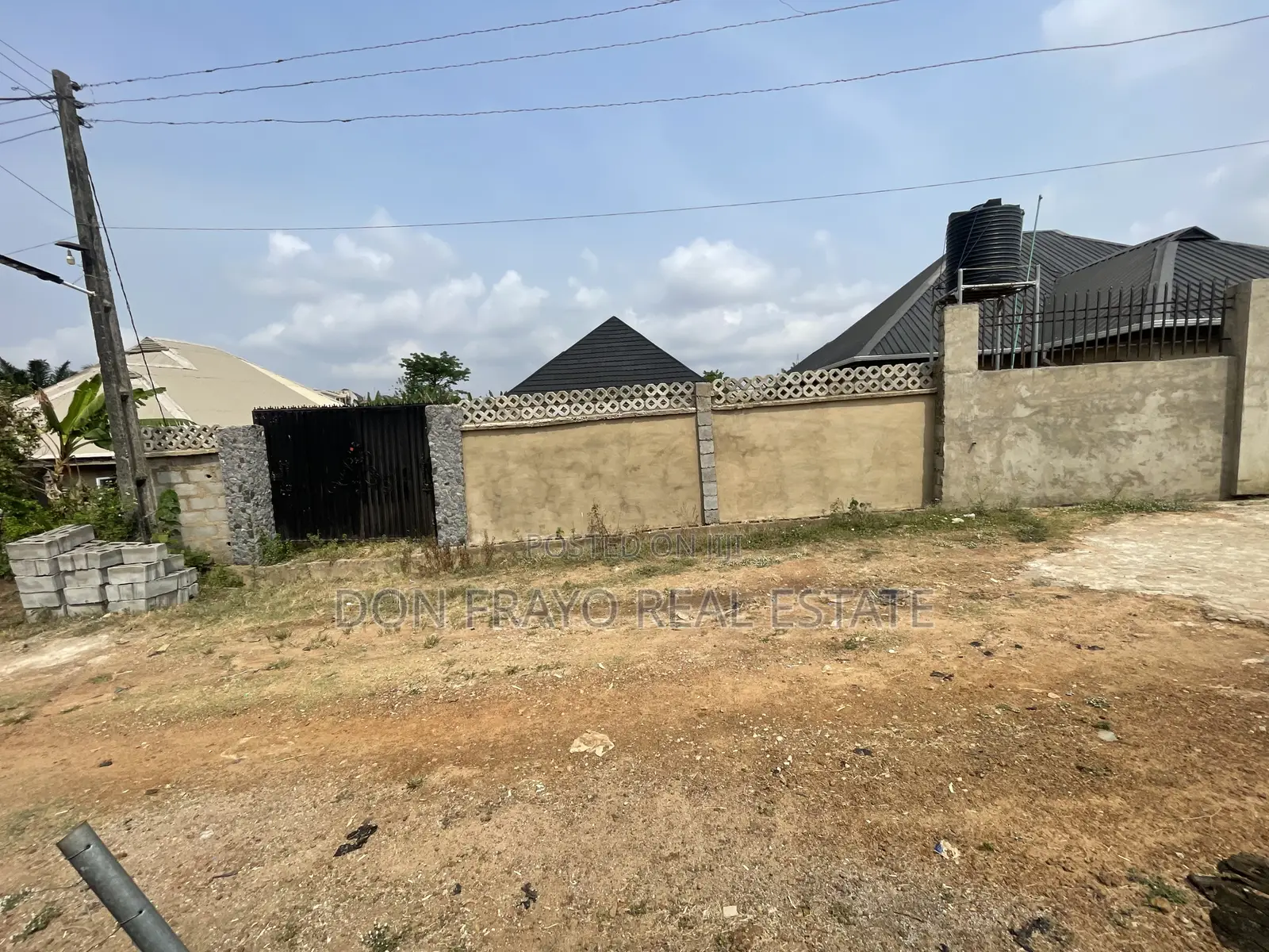 2bdrm Bungalow in Sheu Ologuneru for sale in Ologuneru