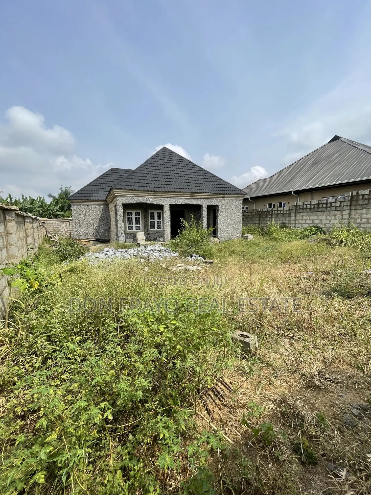 2bdrm Bungalow in Sheu Ologuneru for sale in Ologuneru