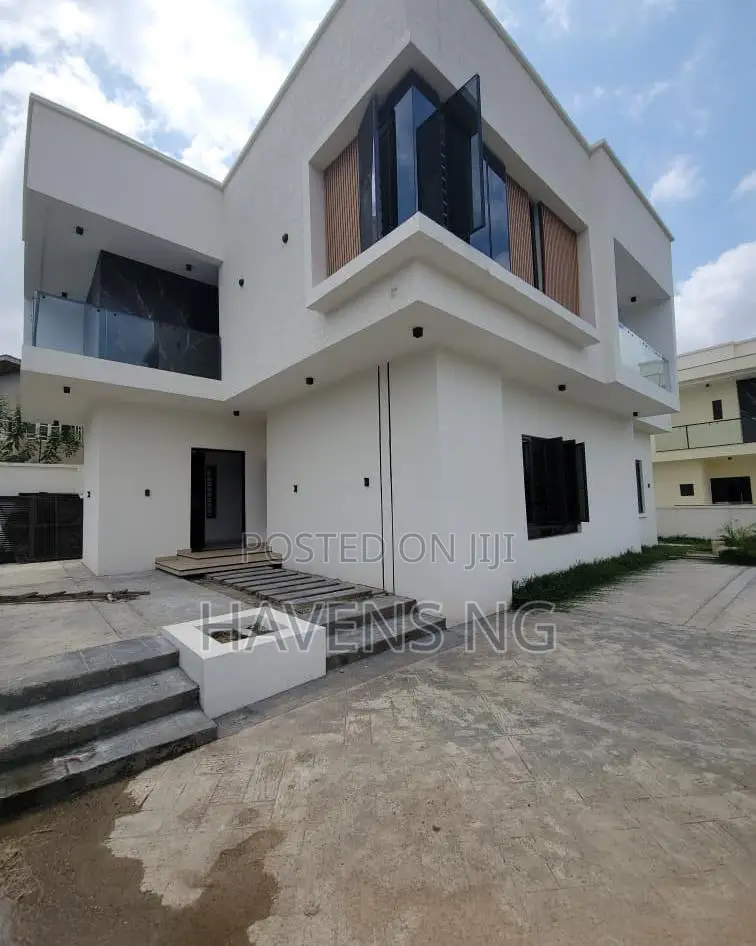 4bdrm Duplex in Basorun for sale in Basorun