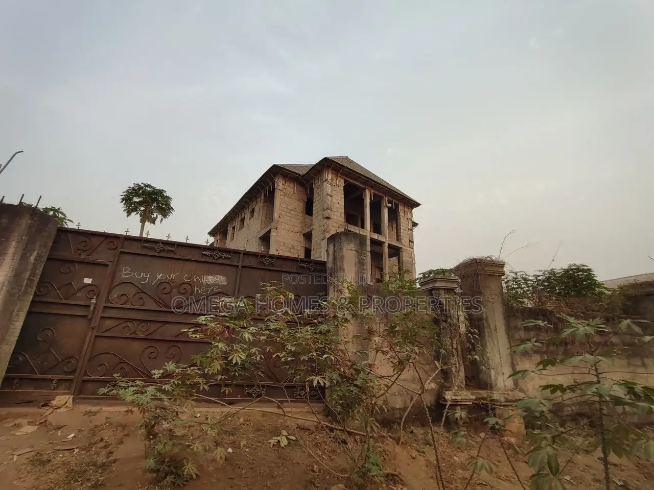 20bdrm Apartment in Umuahia for sale in Umuahia