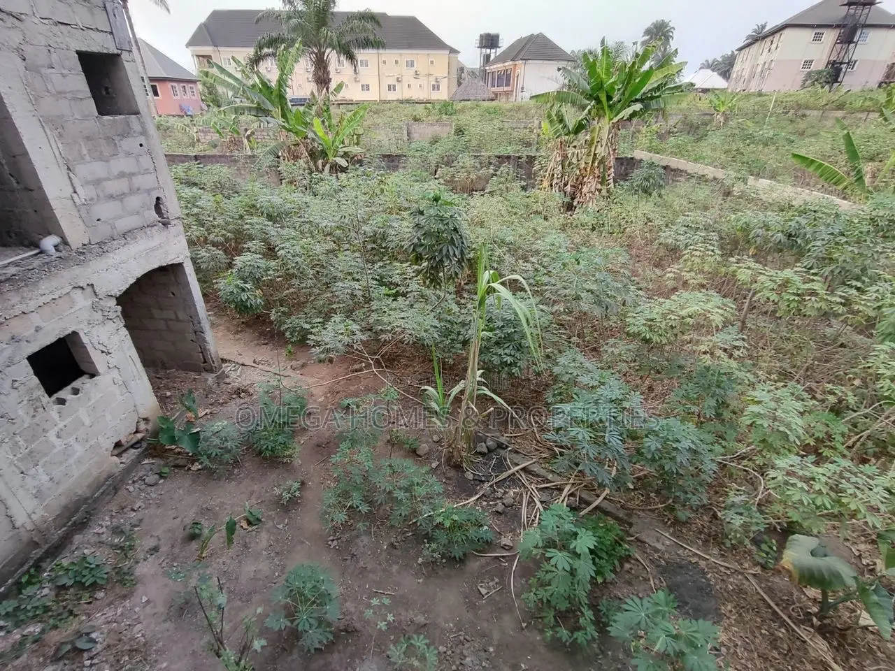 20bdrm Apartment in Umuahia for sale in Umuahia