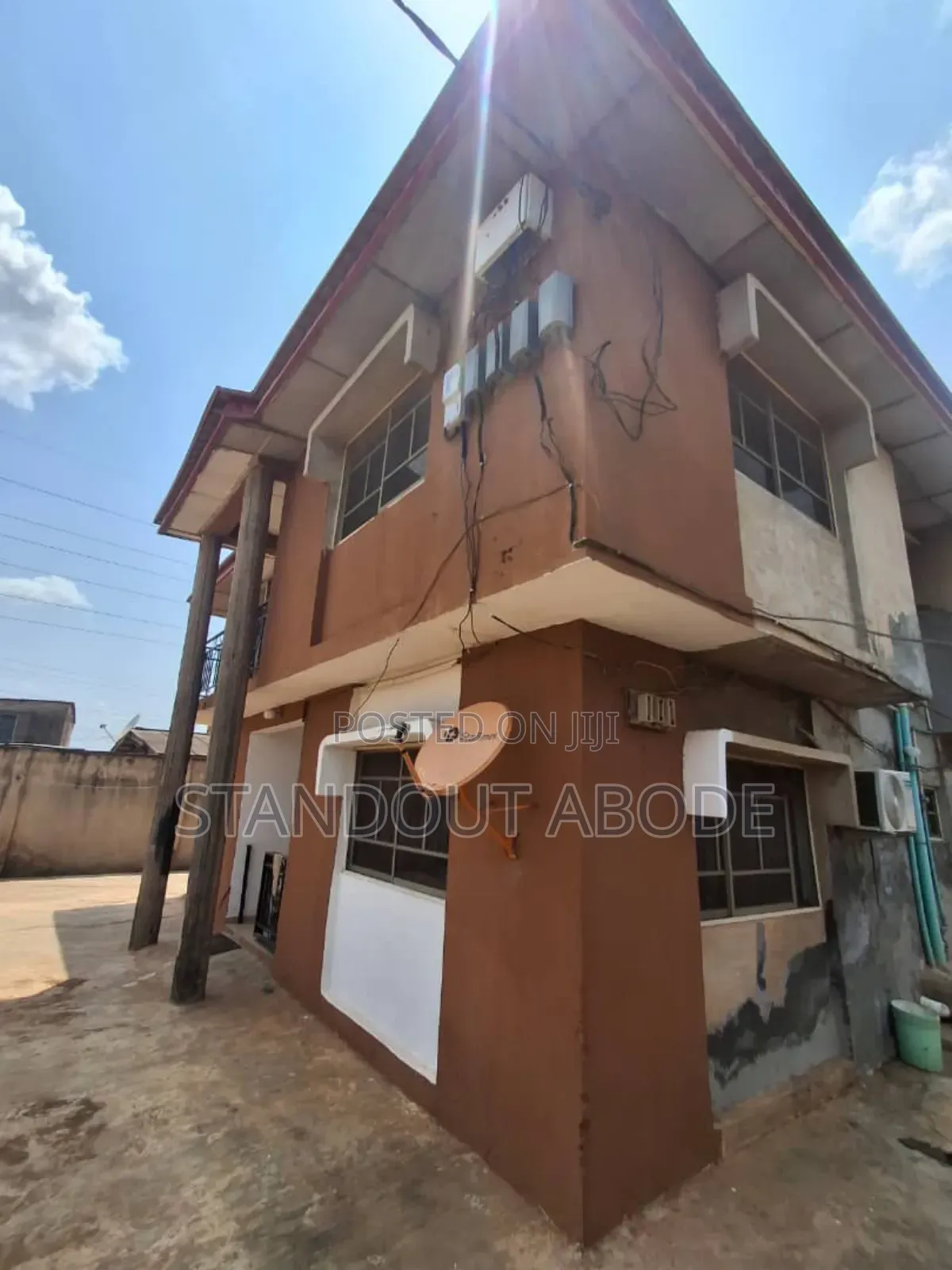 3bdrm Block of Flats in In A Good Location, Baruwa for sale in Baruwa
