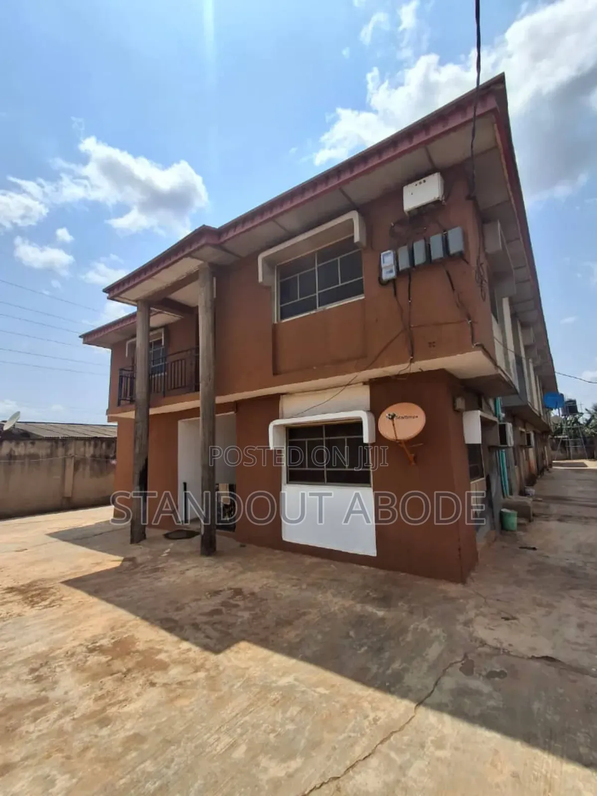 3bdrm Block of Flats in In A Good Location, Baruwa for sale in Baruwa