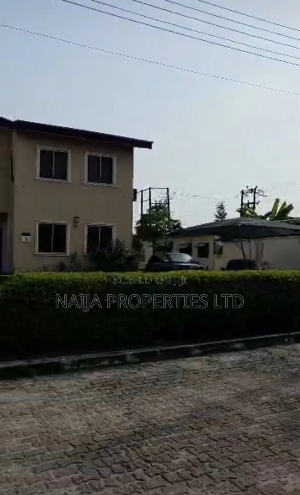 4bdrm Duplex in Off Freedom Way, Lekki Phase 1 for sale in Lekki Phase 1