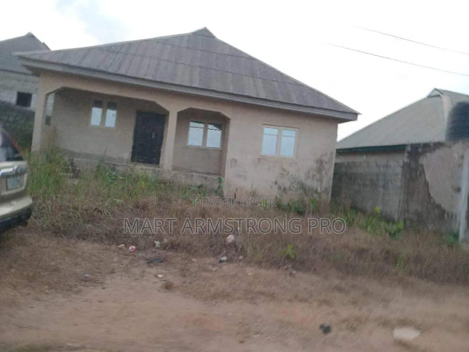 5bdrm Bungalow in By Ricemill Imota, Isiu for sale in Isiu