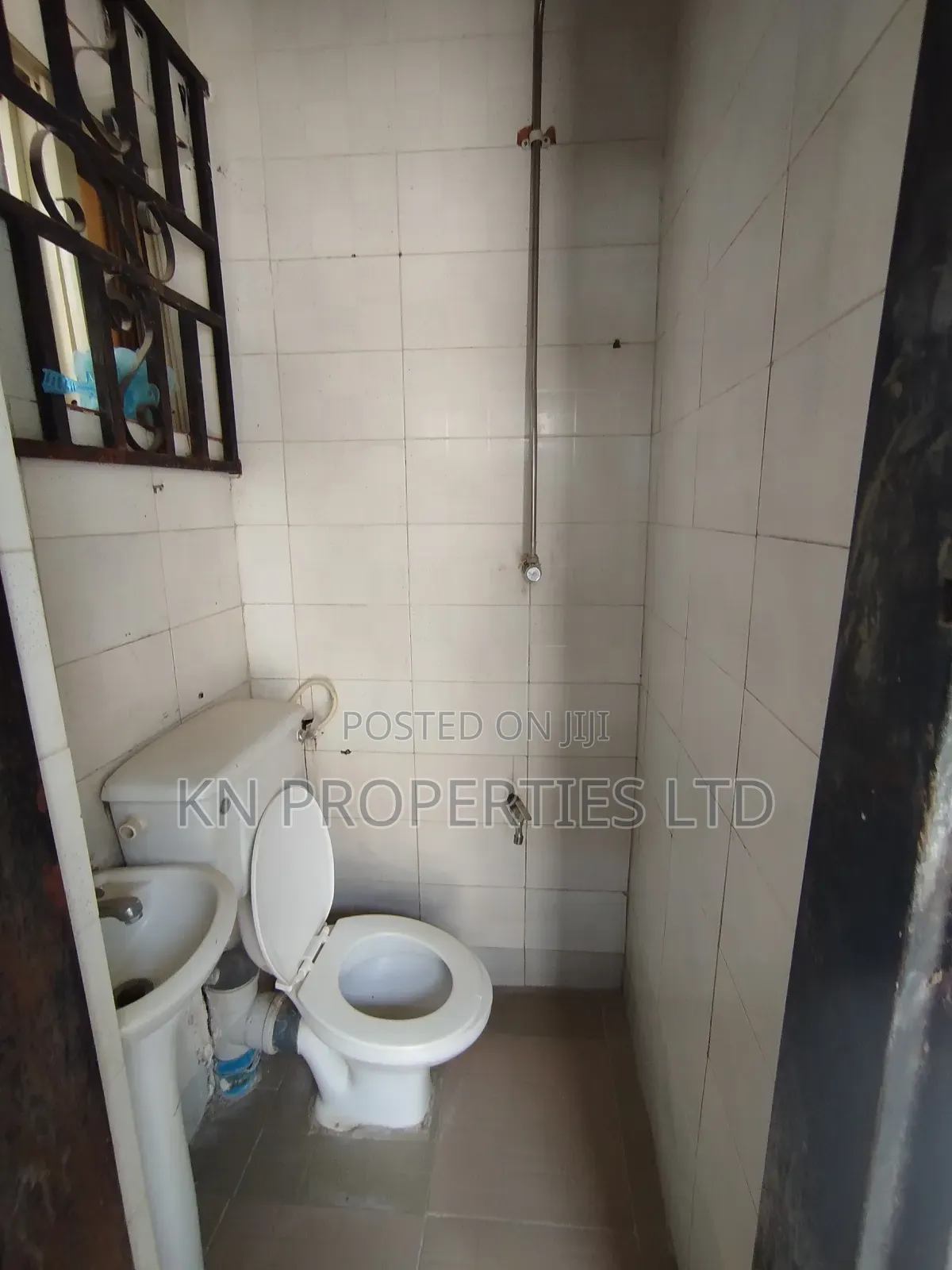 1bdrm Bungalow in Apo Resettlement for rent in Apo Resettlement
