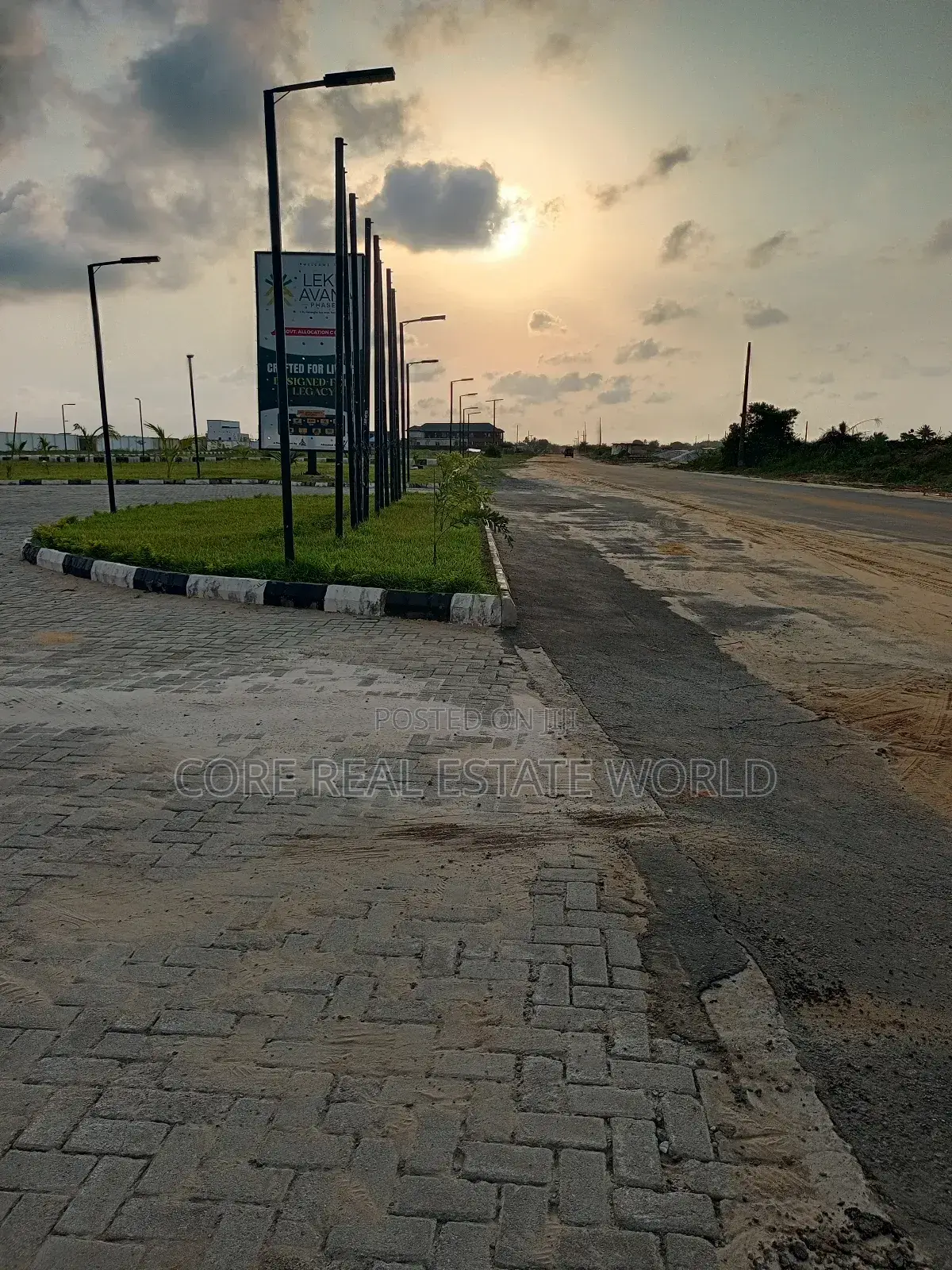 Commercial Land With C of O in Aba in Aba South