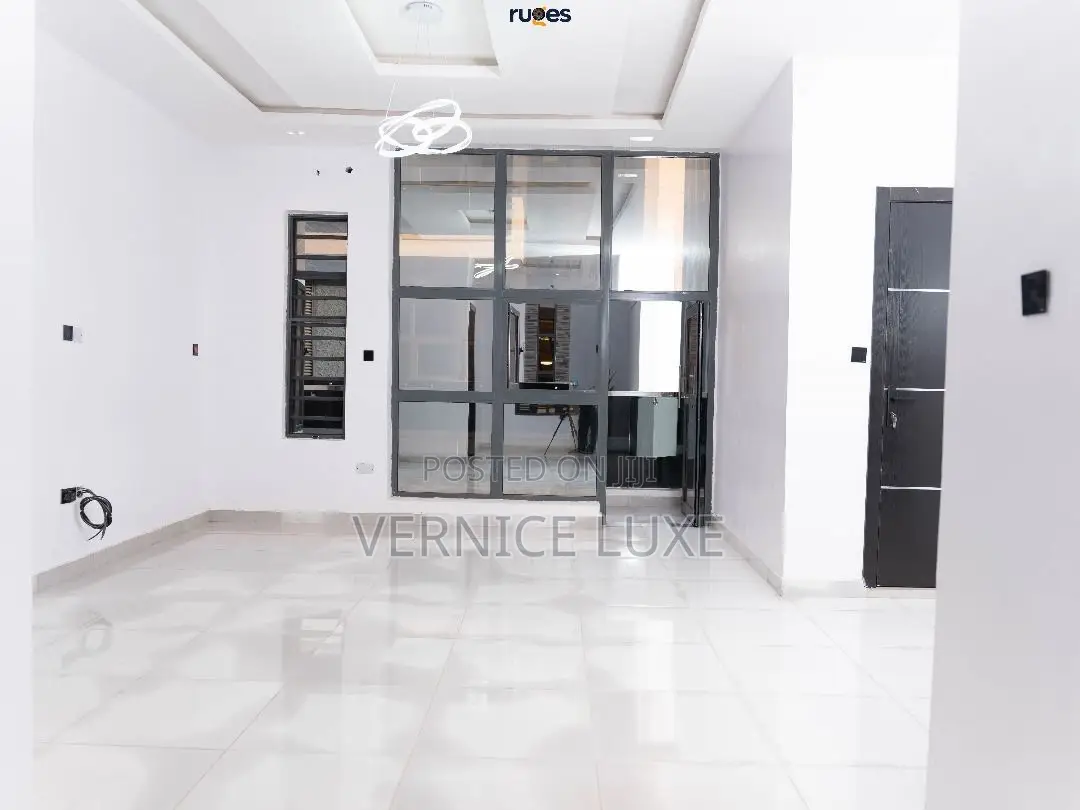 2bdrm Block of Flats in Ajah, Abraham Adesanya Estate for sale in Abraham Adesanya Estate