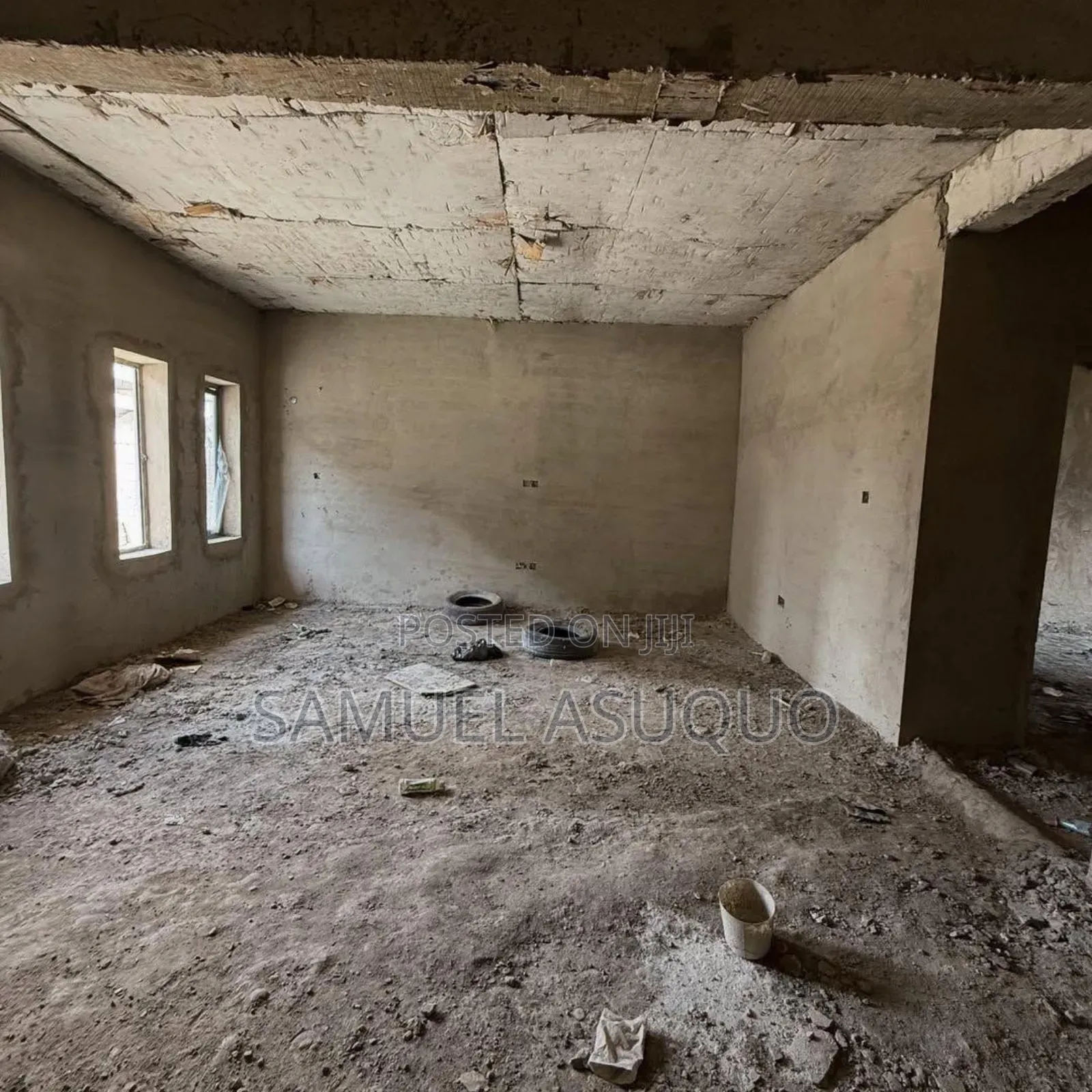 5bdrm Duplex in Idu Industrial for sale in Idu Industrial