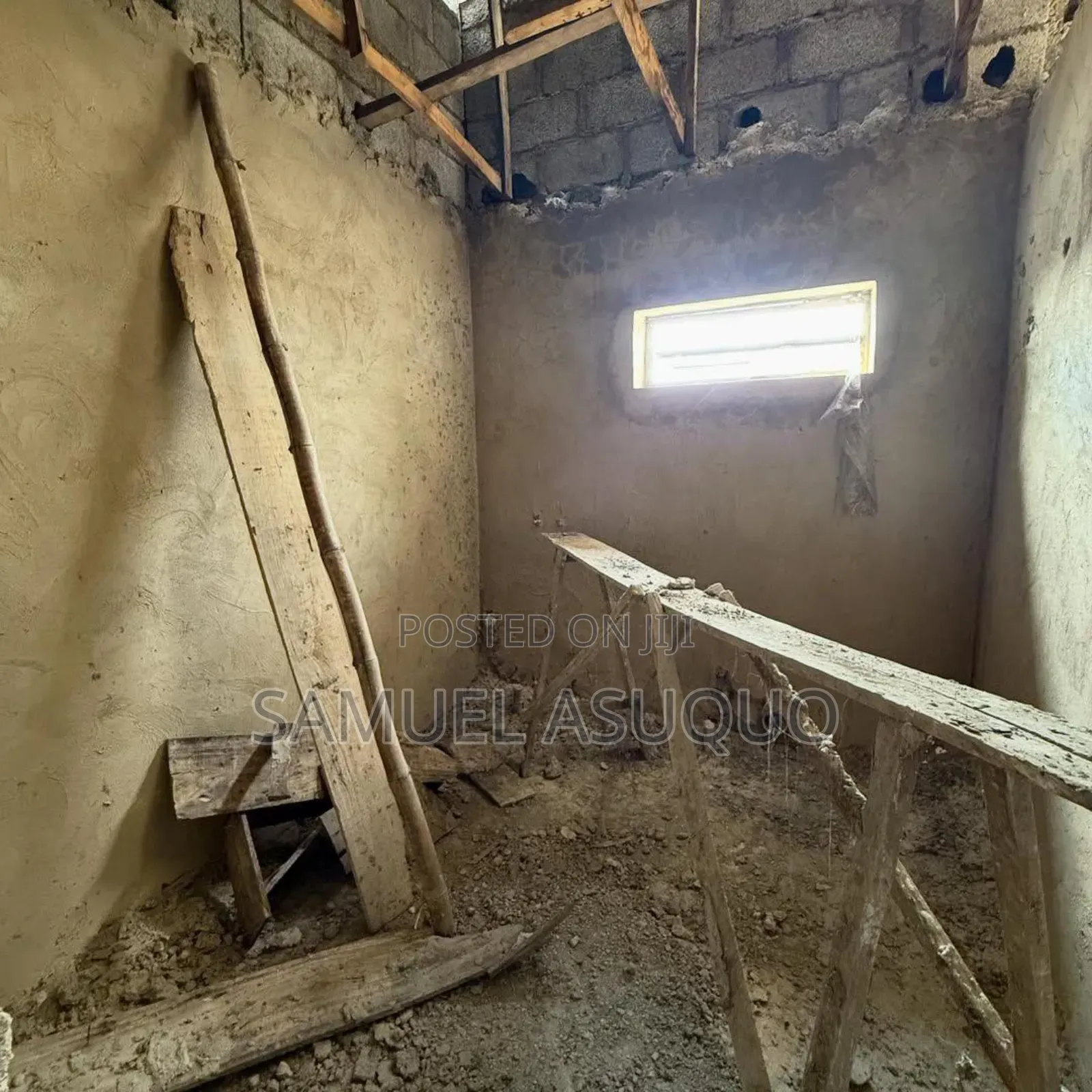 5bdrm Duplex in Idu Industrial for sale in Idu Industrial