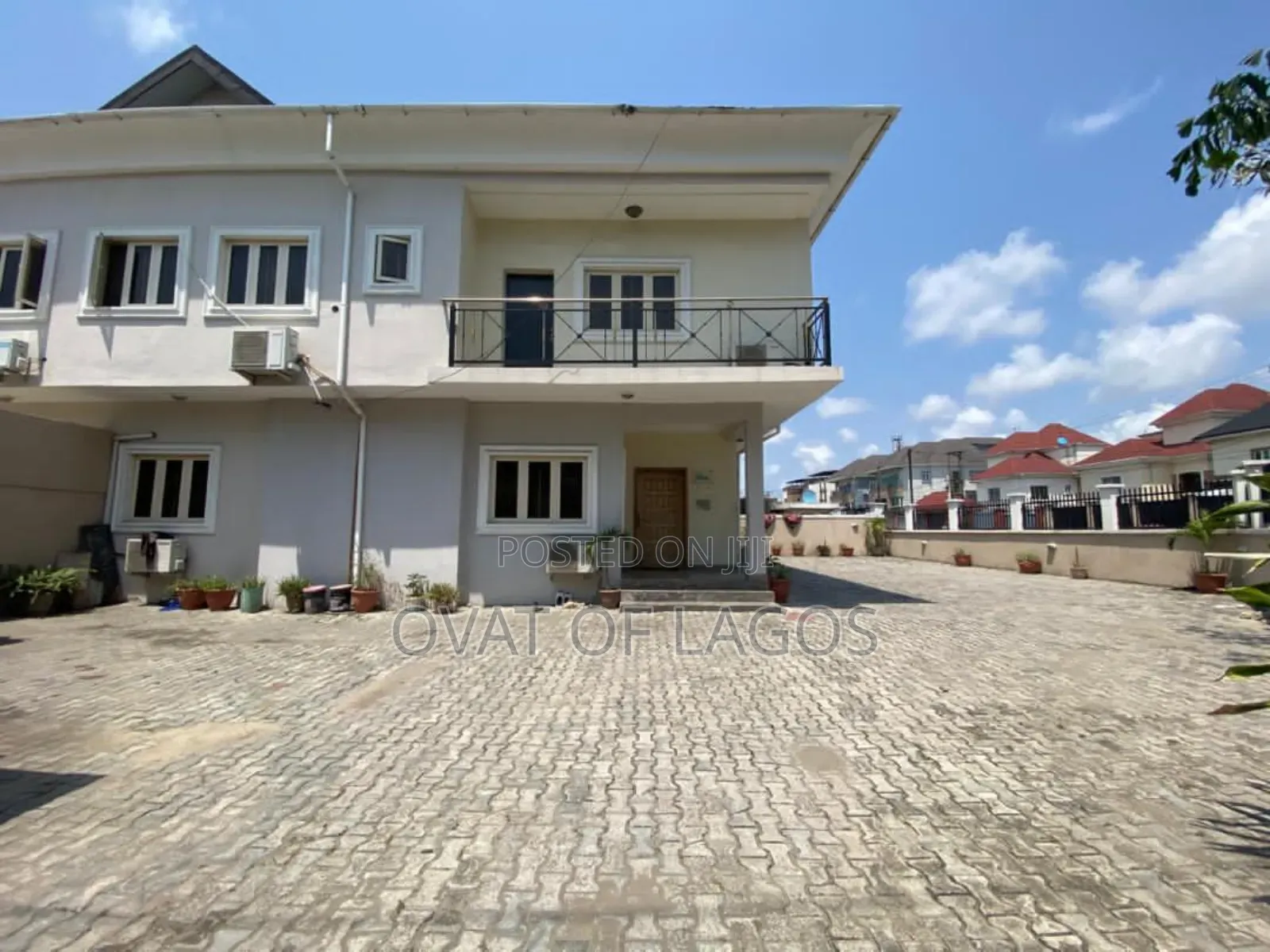 5bdrm Duplex in Lekki Phase 1 for rent in Lekki Phase 1