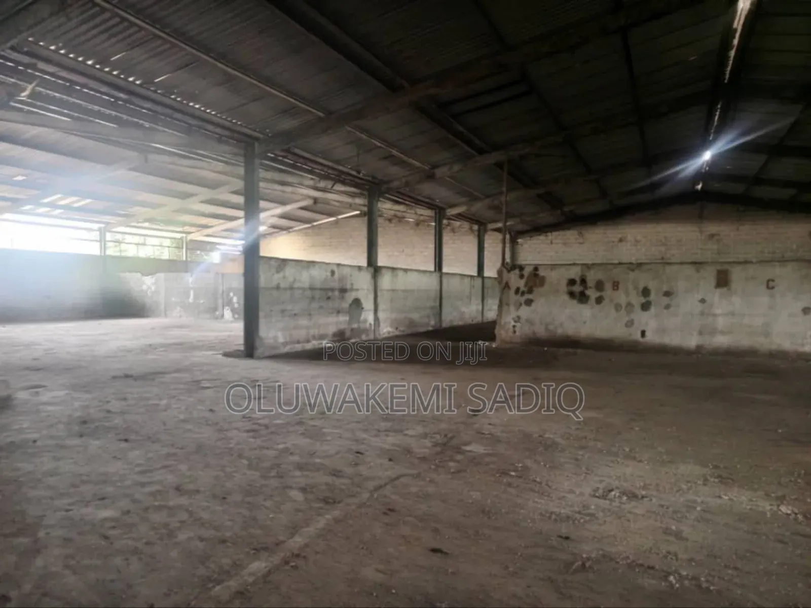 Warehouse Measuring 5000sqm in Kirikiri