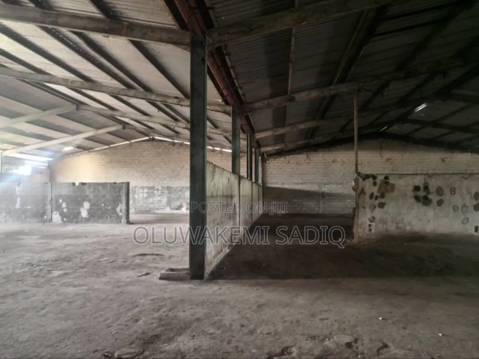Warehouse Measuring 5000sqm in Kirikiri