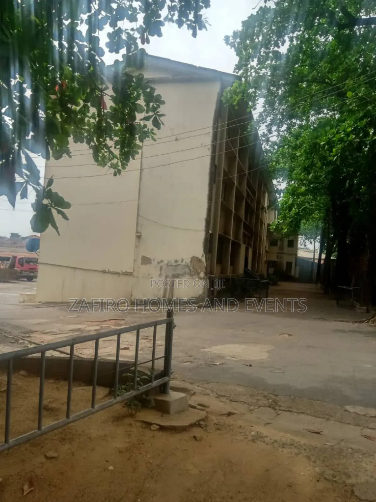 Strategic Massive Factory at Onireke Available for Sale in Ibadan