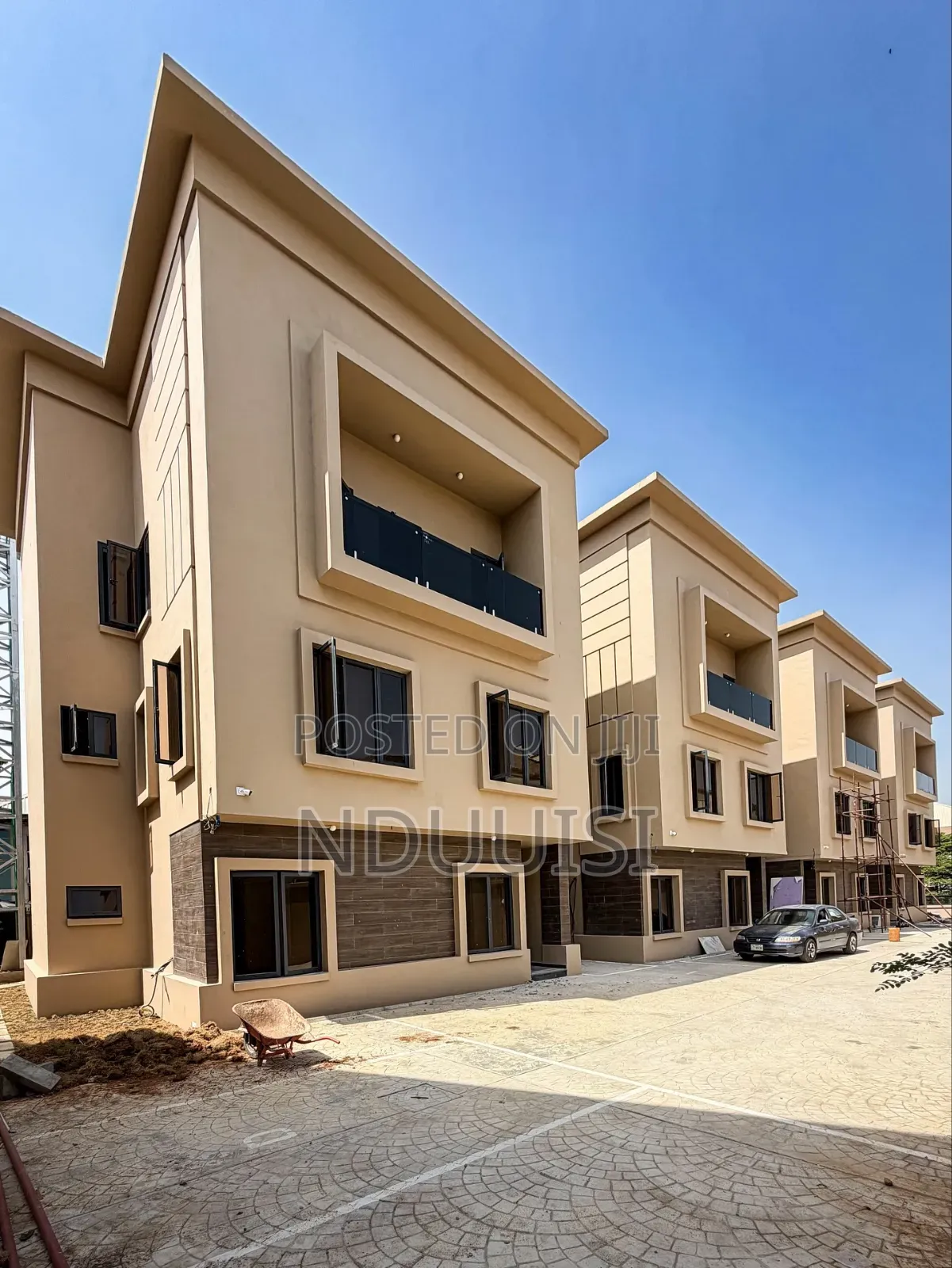 4bdrm Townhouse/Terrace in Jabi for sale in Jabi