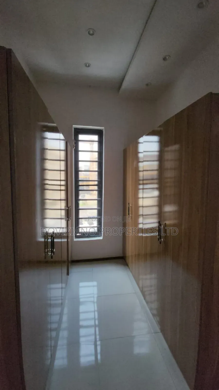 4bdrm Duplex in Lekki Phase 1 for rent in Lekki Phase 1