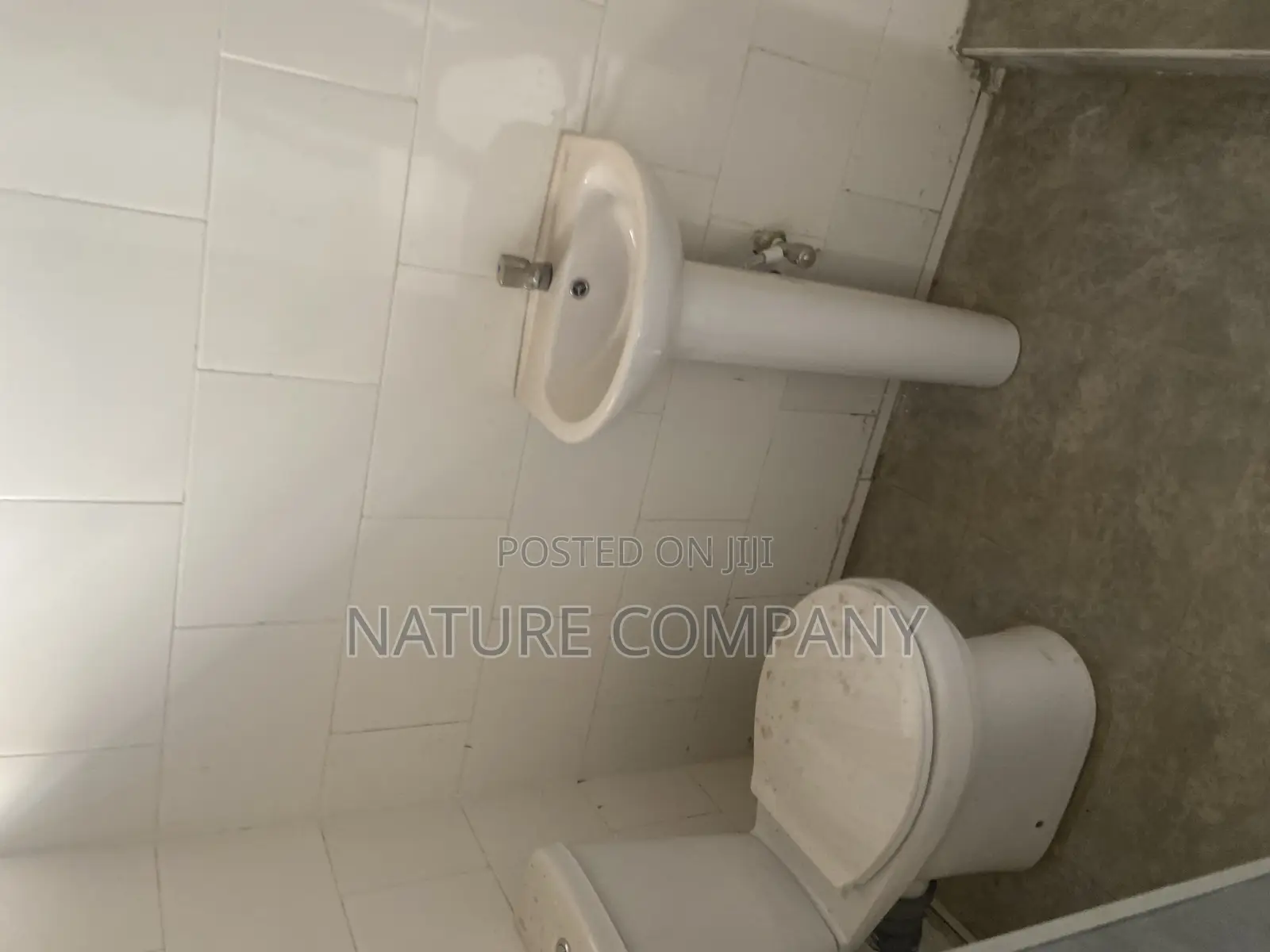 3bdrm Block of Flats in Olowora, Kosofe for rent in Kosofe