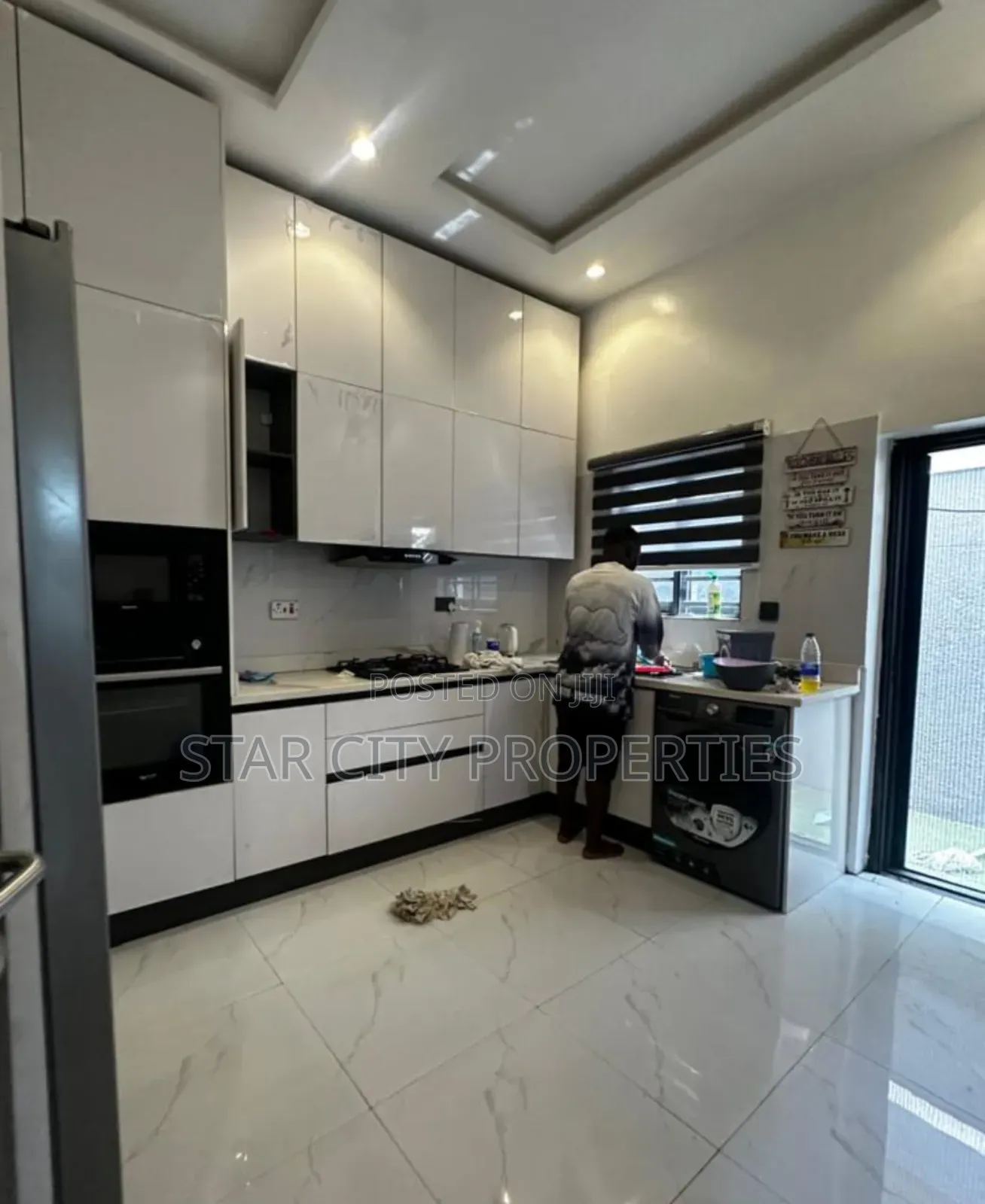 Furnished 4bdrm Duplex in Mende Mary Land for rent in Mende
