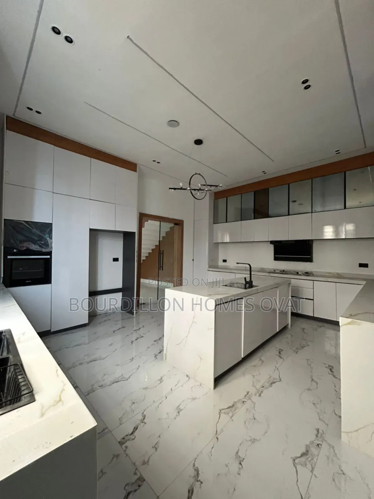 5bdrm Duplex in Lekki Palm City Ajah for sale in Ilaje / Lekki