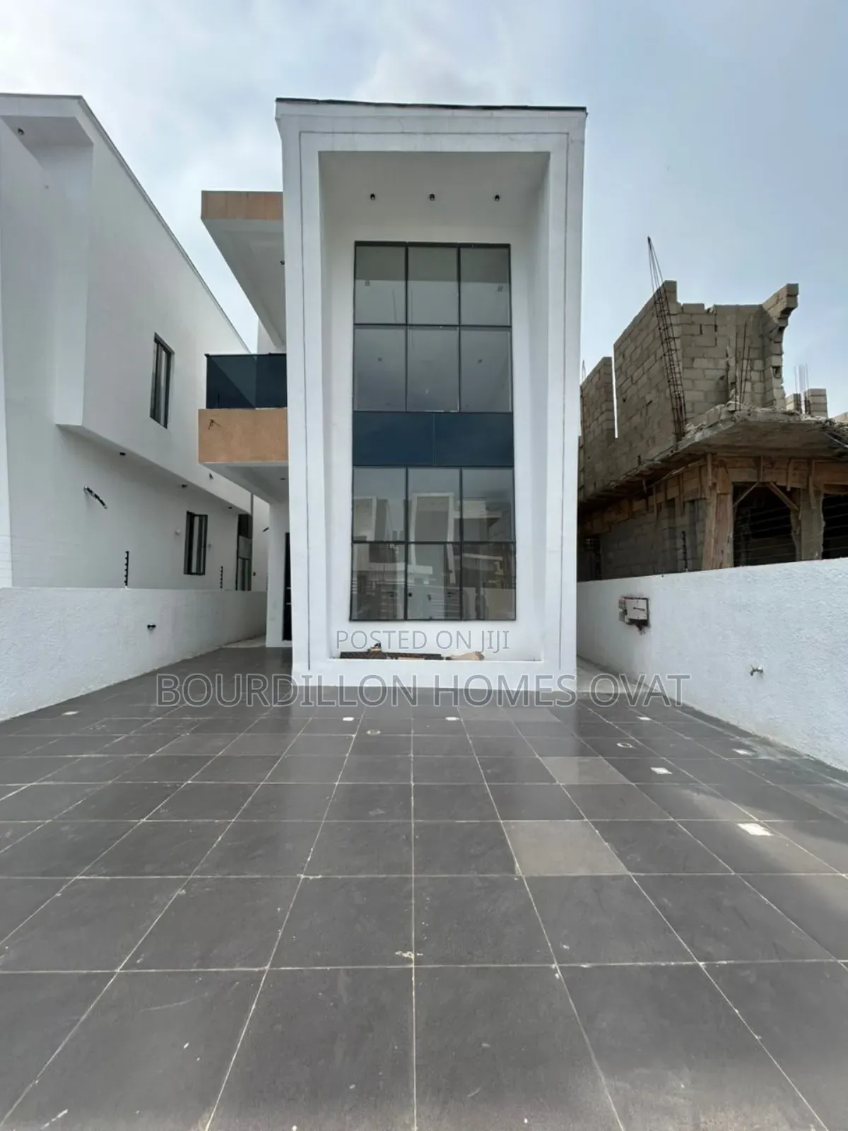5bdrm Duplex in Lekki Palm City Ajah for sale in Ilaje / Lekki