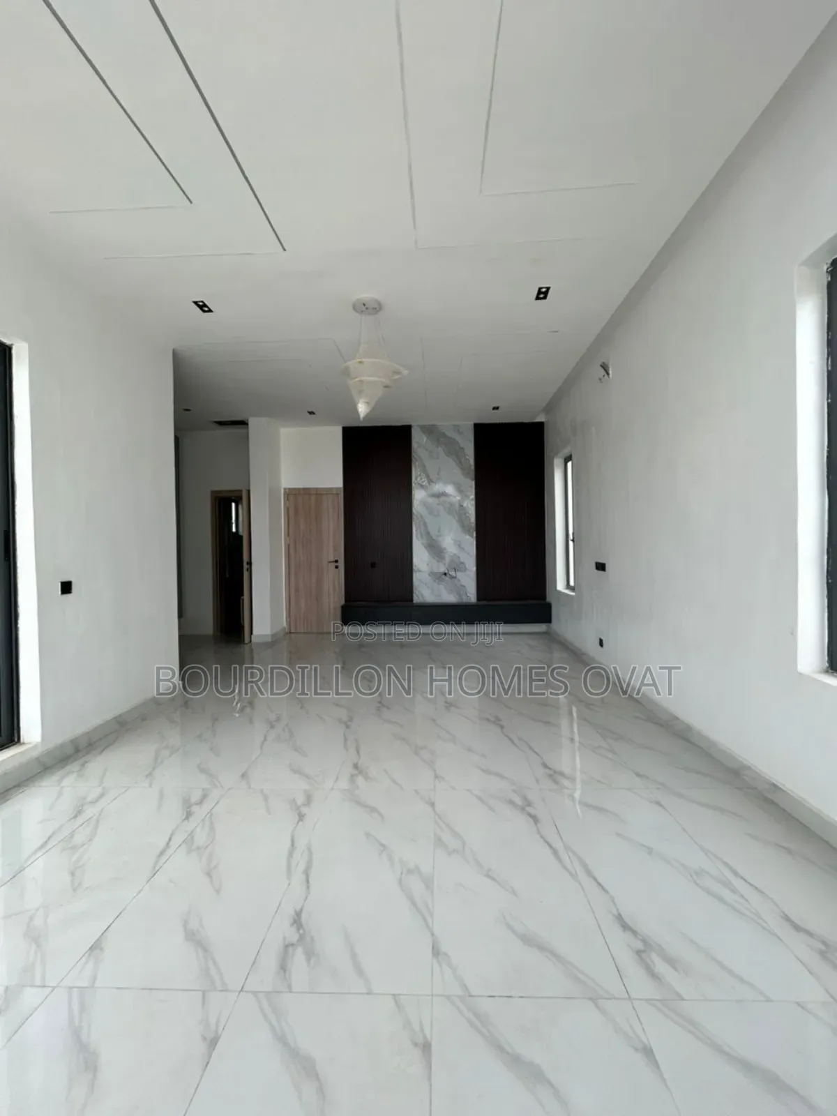 5bdrm Duplex in Lekki Palm City Ajah for sale in Ilaje / Lekki