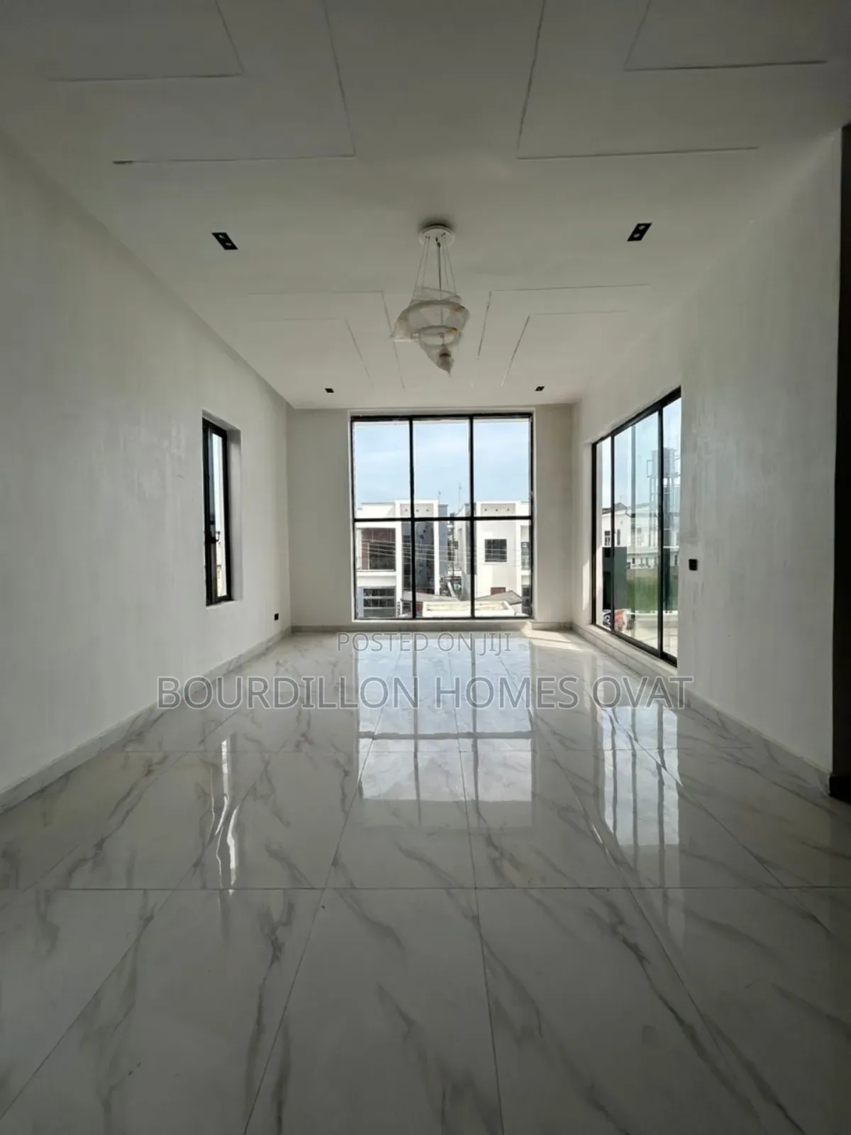 5bdrm Duplex in Lekki Palm City Ajah for sale in Ilaje / Lekki
