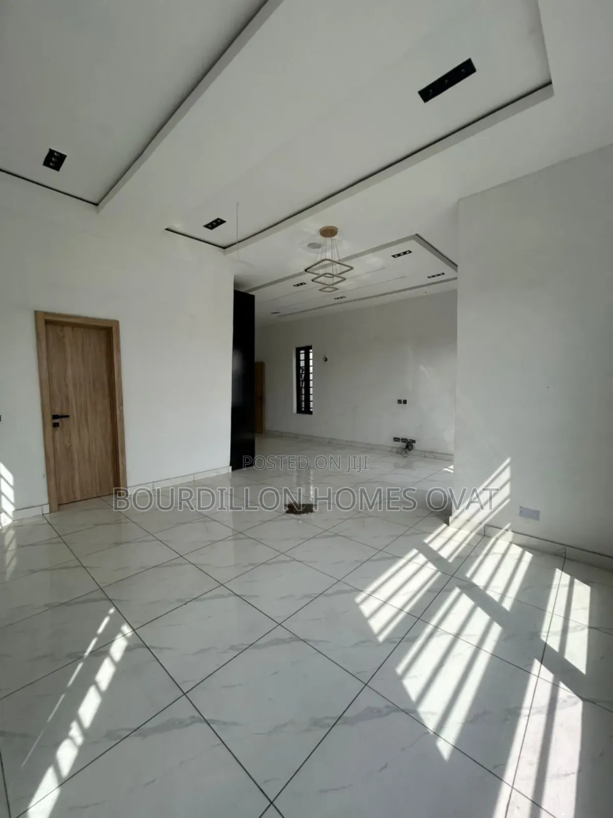 5bdrm Duplex in Lekki Palm City Ajah for sale in Ilaje / Lekki