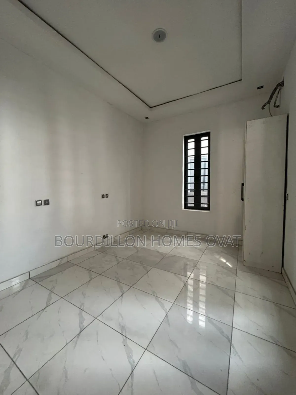 5bdrm Duplex in Lekki Palm City Ajah for sale in Ilaje / Lekki