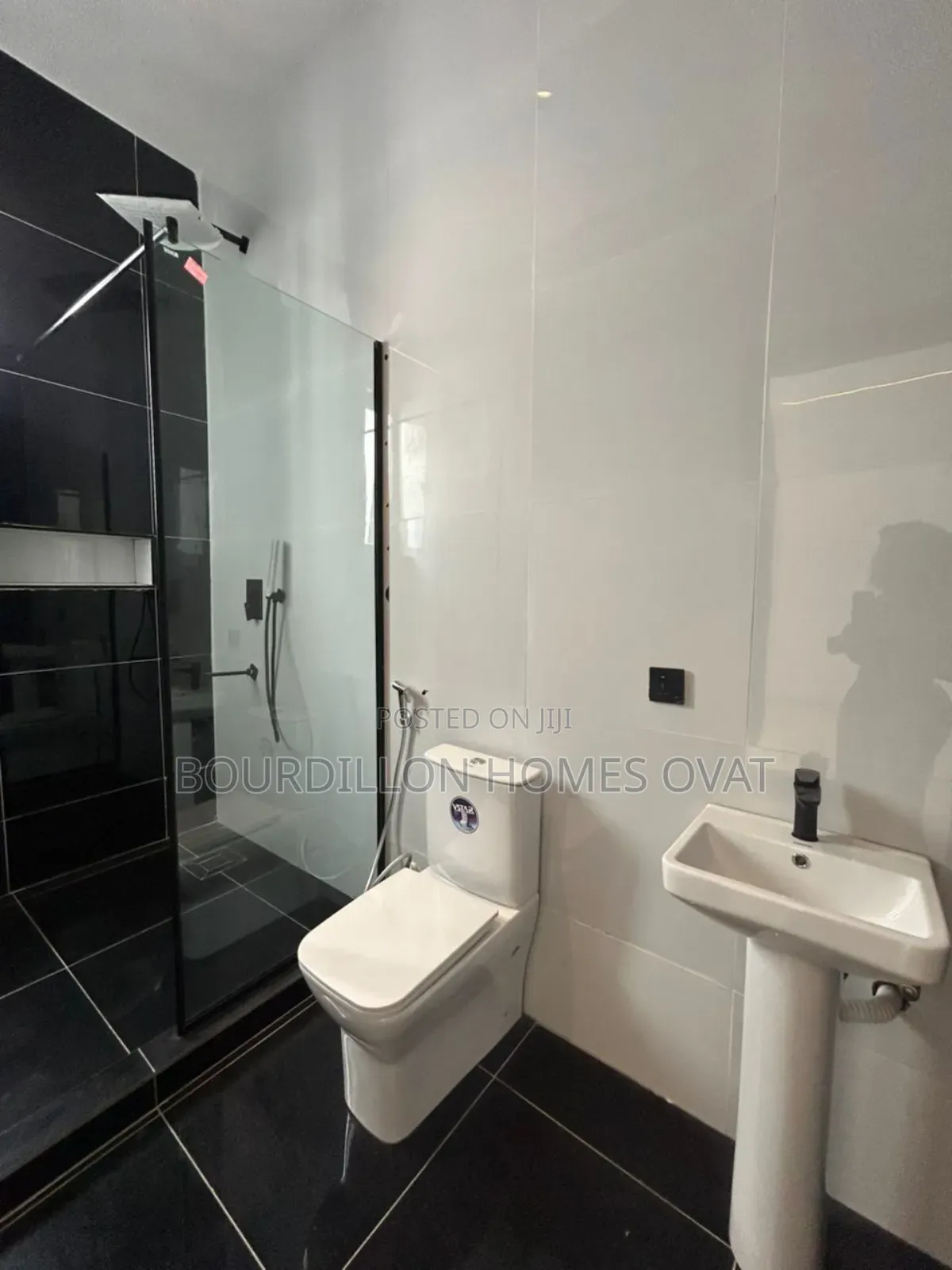 5bdrm Duplex in Lekki Palm City for sale in Ilaje / Lekki