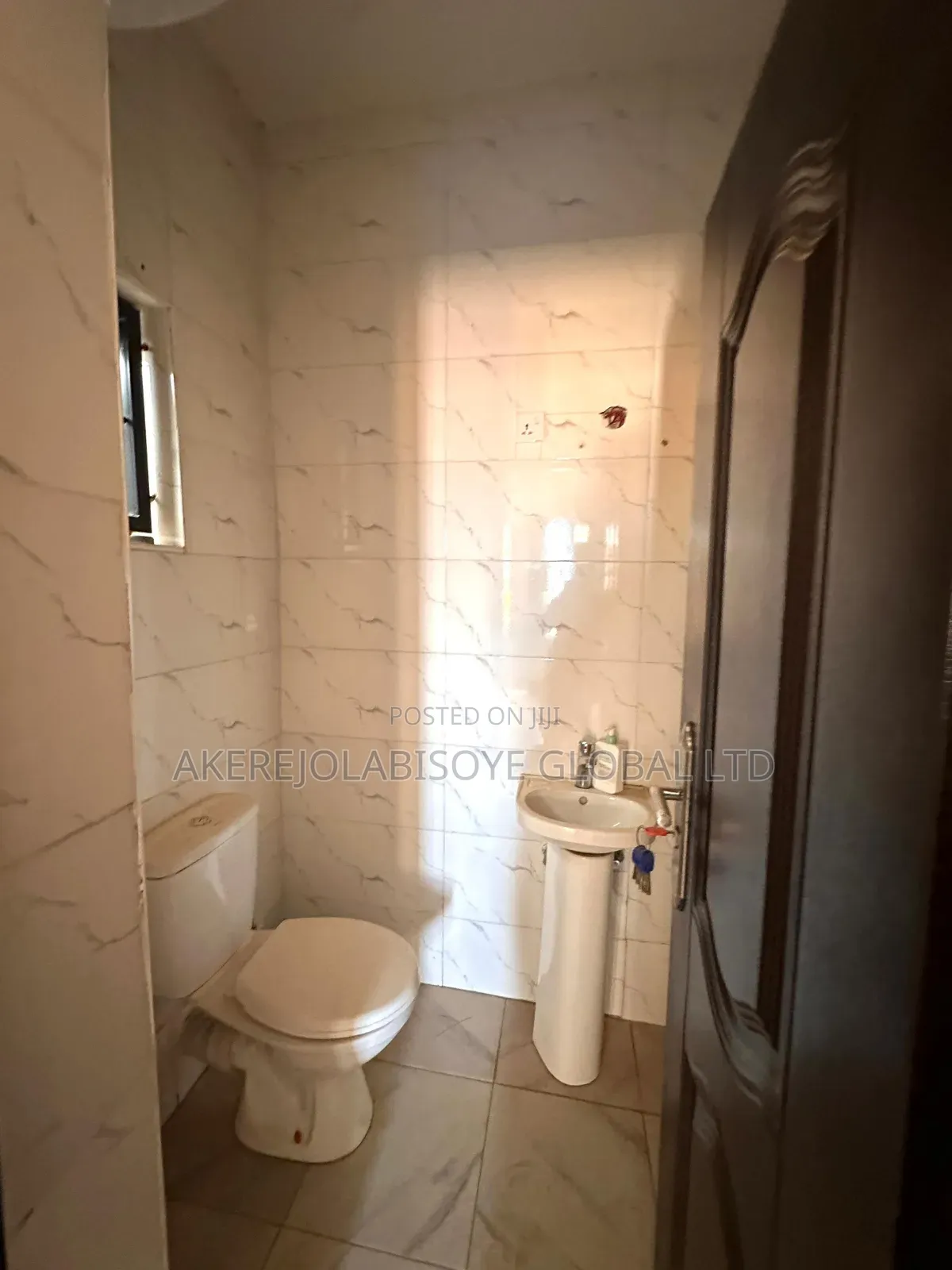 3bdrm Duplex in Gwarinpa Main, Abuja for rent in Gwarinpa