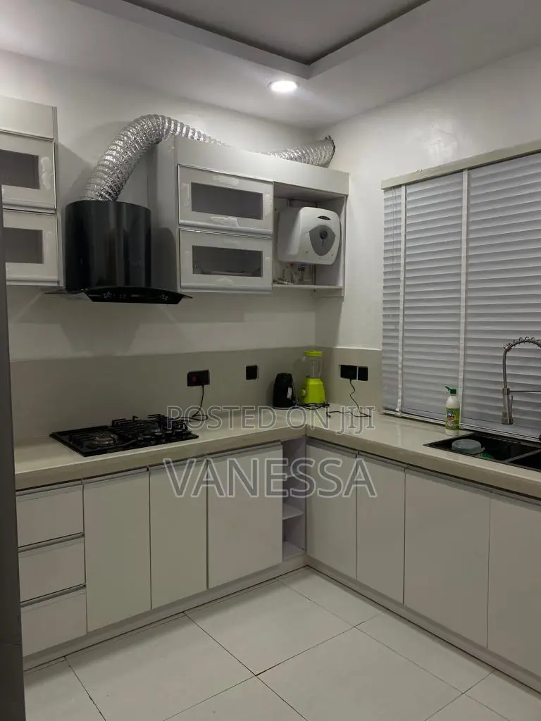 Furnished 2bdrm Apartment in Camberwall Estate, Ikate-Elegushi for rent in Ikate-Elegushi