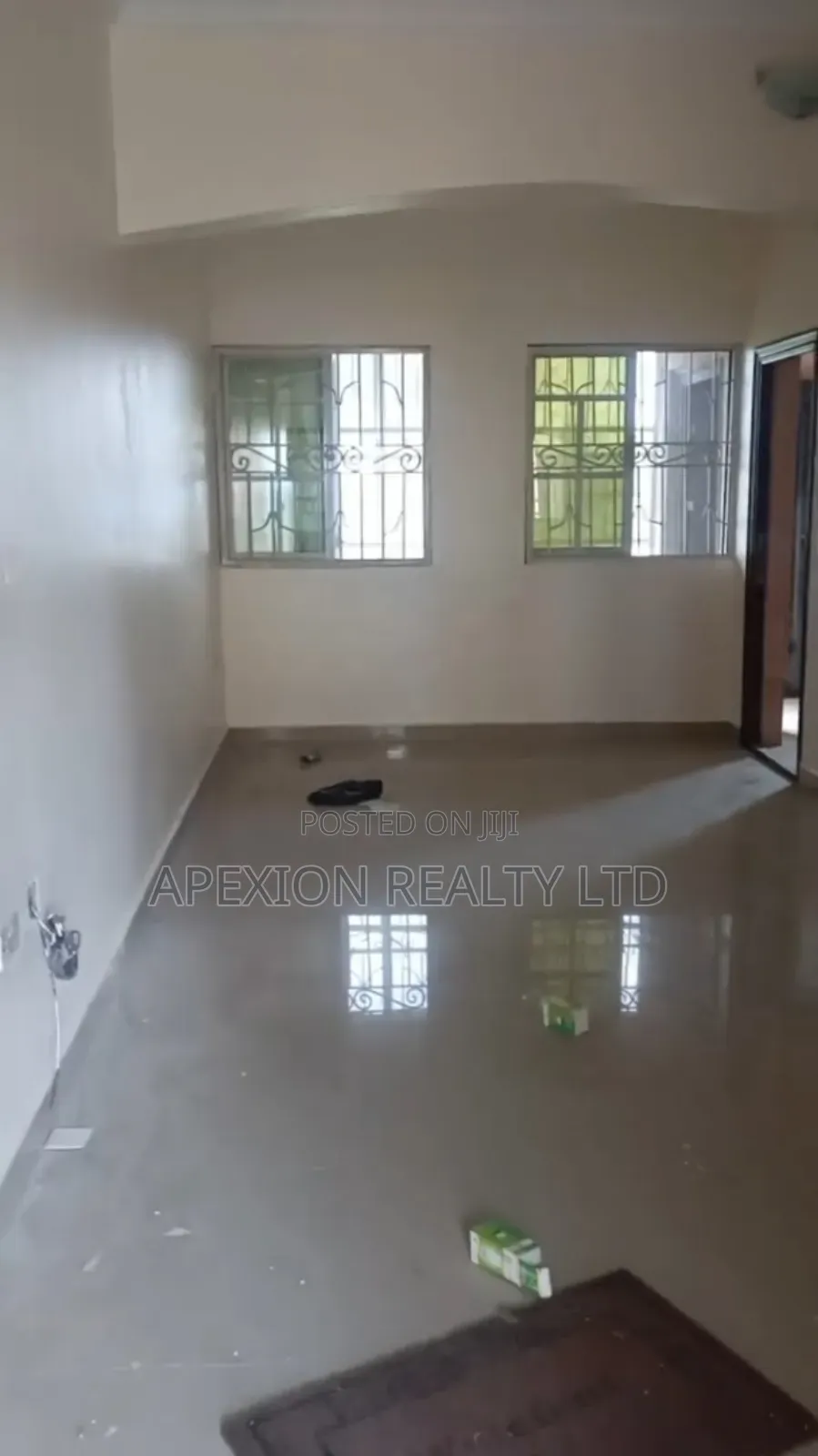 2bdrm Block of Flats in Farm Road 2 Estate for sale in Eliozu