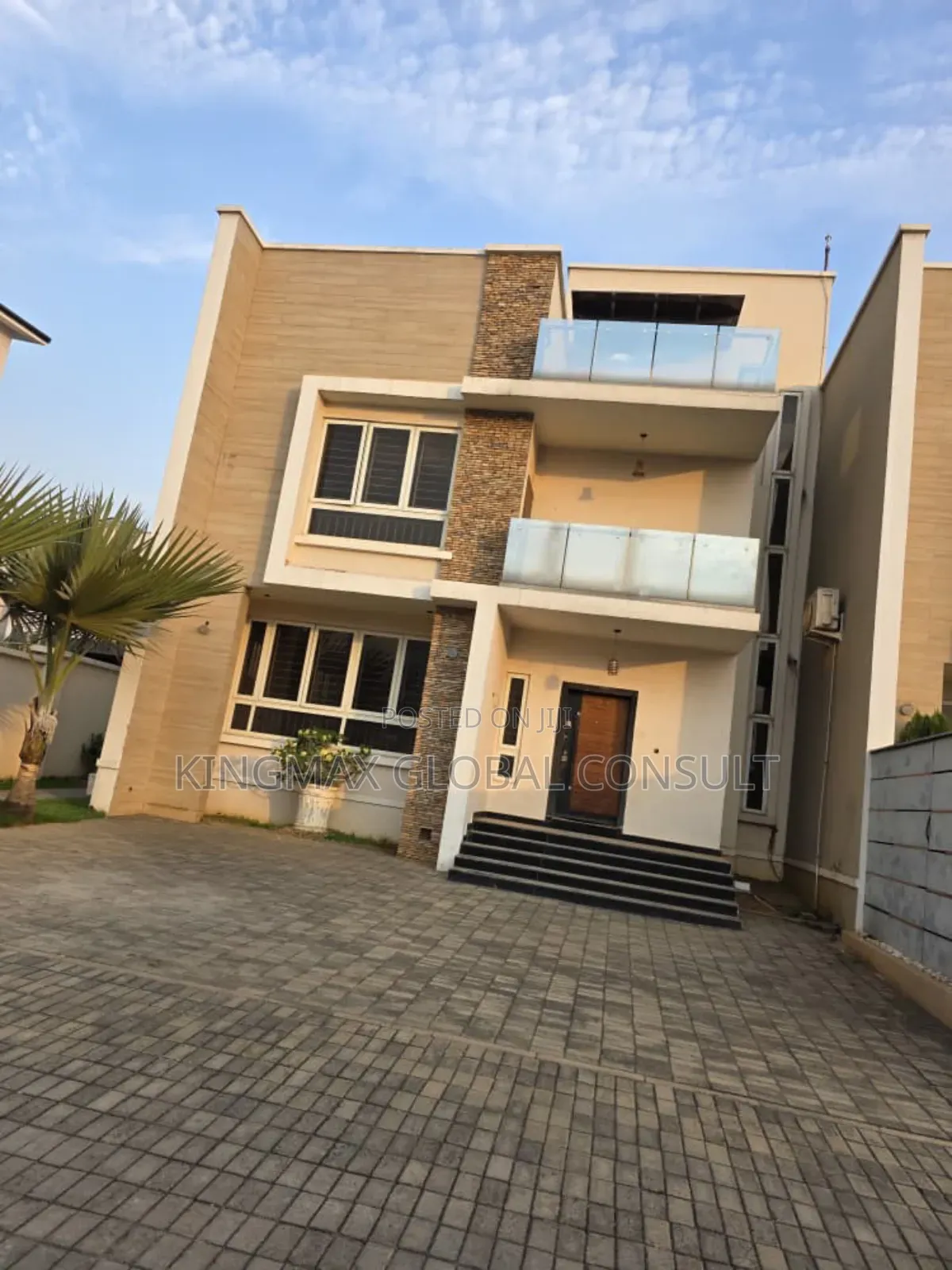 6bdrm Duplex in Wuye Abuja for sale in Wuye