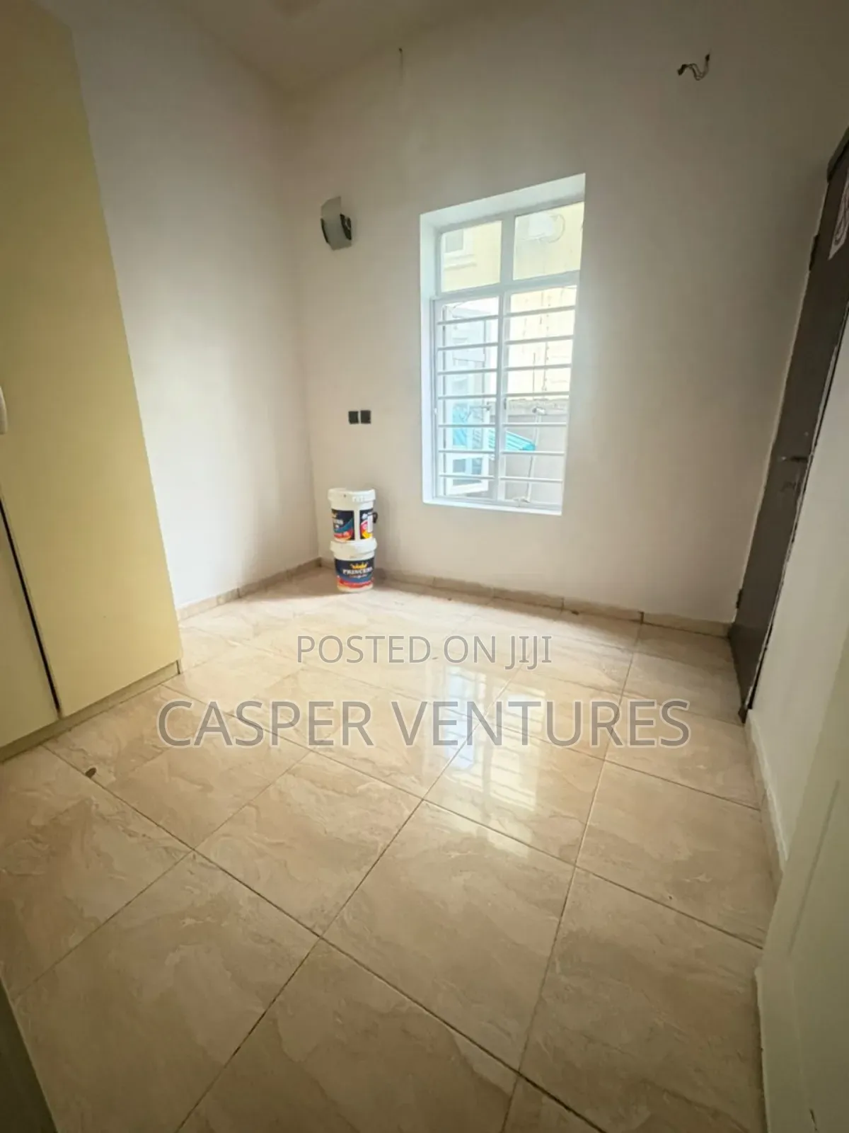 1bdrm Shared Apartment in Ikota Villa for rent in Ikota