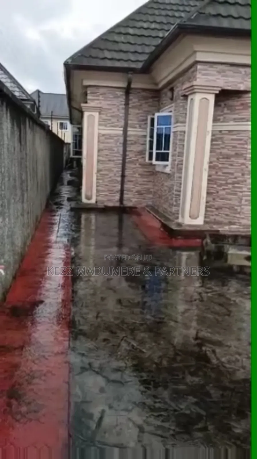 4bdrm Bungalow in Near Ait Ozuoba Port, New Layout for sale in New Layout