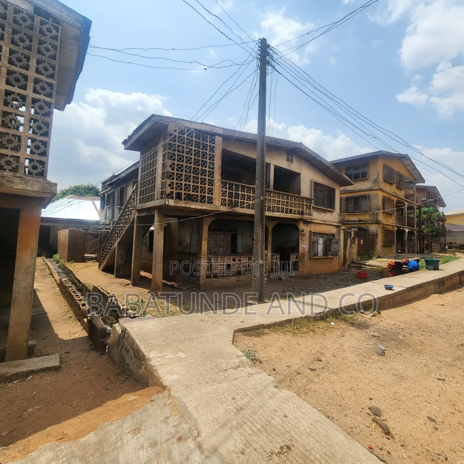 20bdrm Block of Flats in CHallenge / Ibadan for sale in CHallenge / Ibadan